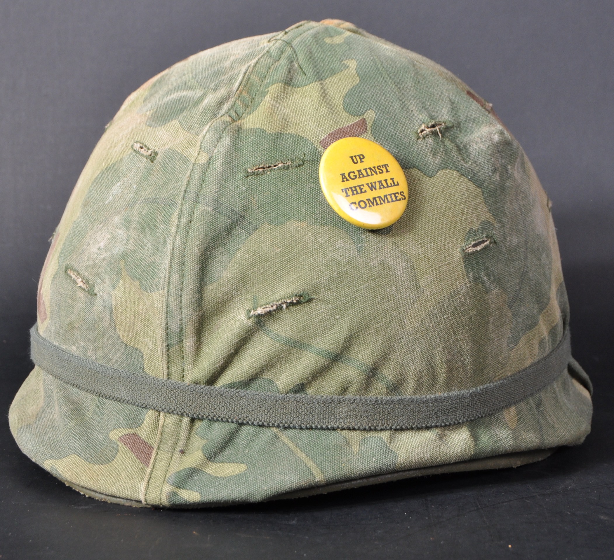 VIETNAM WAR ERA US UNITED STATES M1 HELMET WITH CAMO COVER