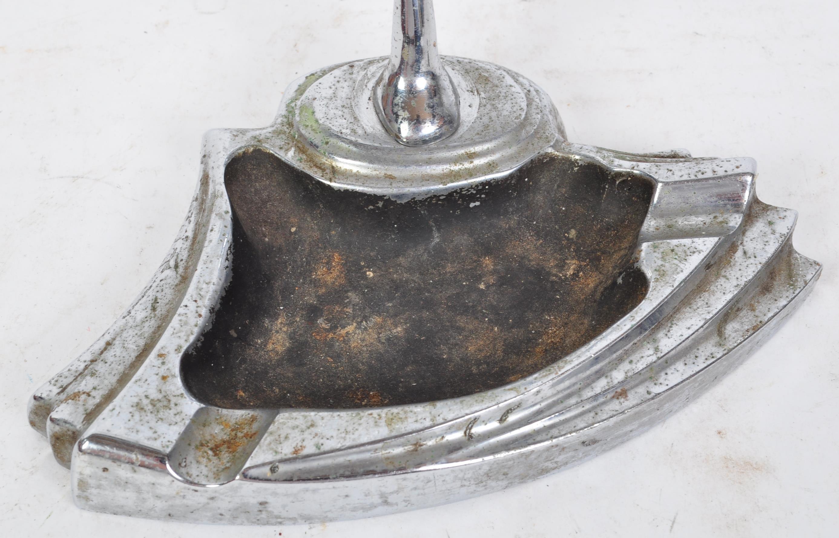 VINTAGE MID CENTURY CHROME SWALLOW ASHTRAY - Image 3 of 5