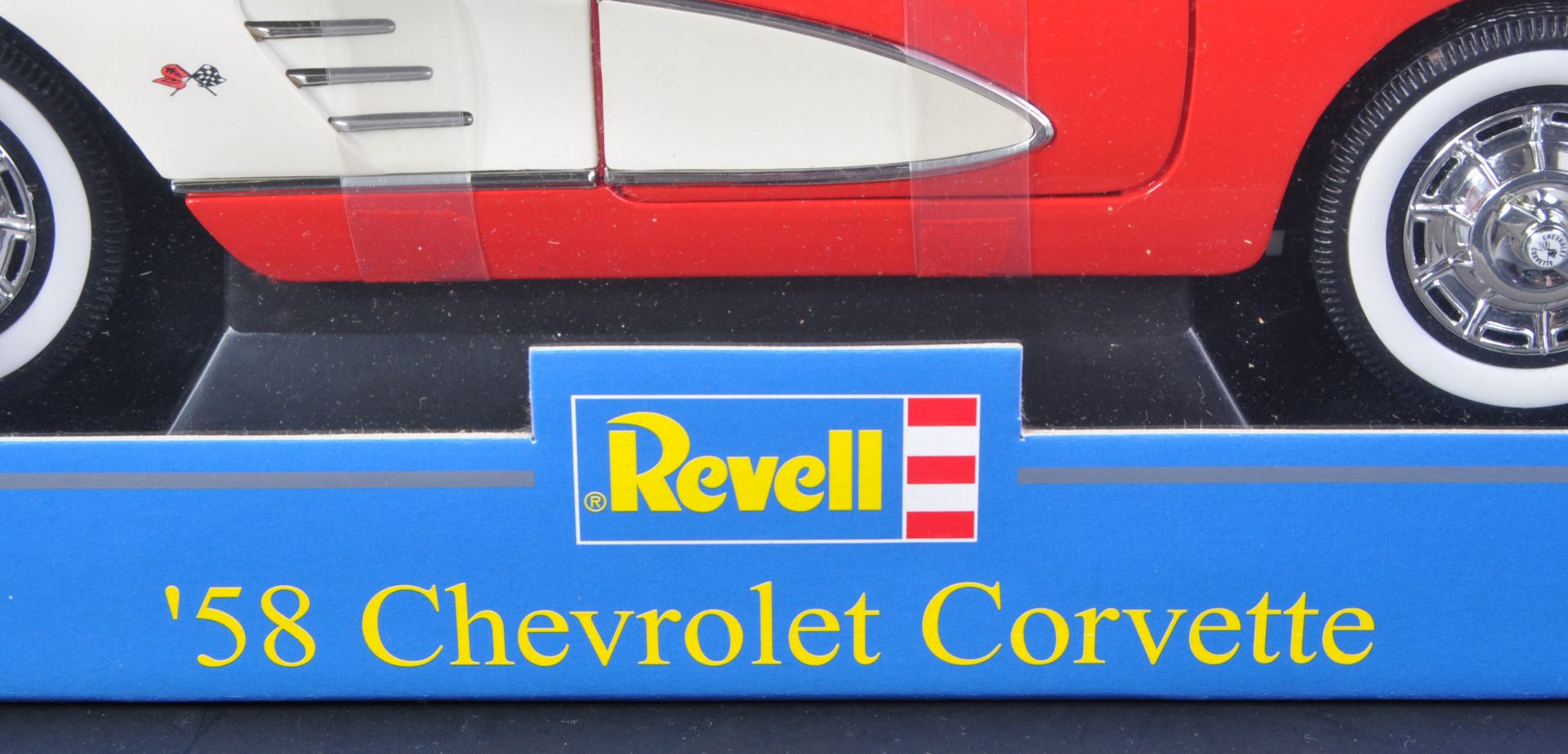 ORIGINAL REVELL 1/12 SCALE DIECAST 1958 CHEVROLET CORVETTE - Image 3 of 5