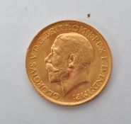1915 GEORGE V HALF SOVEREIGN COIN