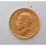 1915 GEORGE V HALF SOVEREIGN COIN