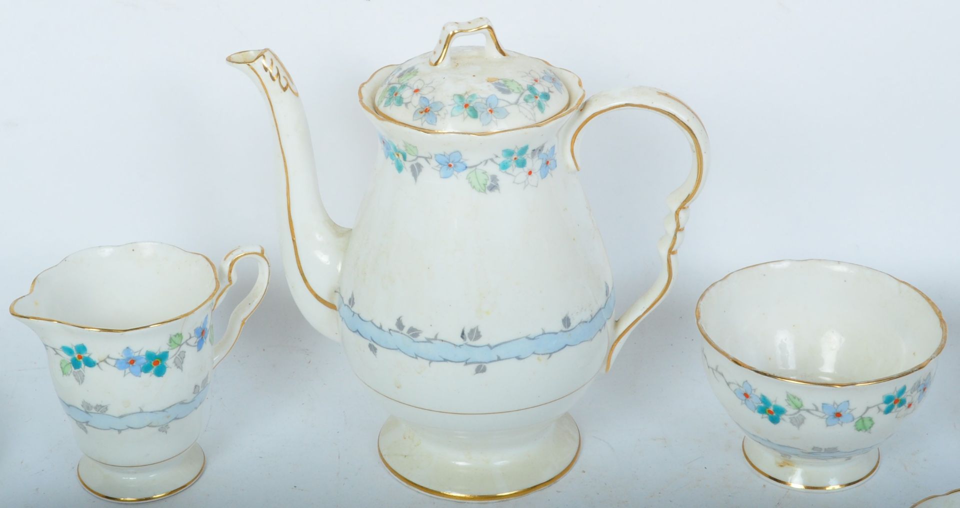 VINTAGE 20TH CENTURY ROYAL STAFFORDSHIRE CHINA TEA SERVICE - Image 3 of 5