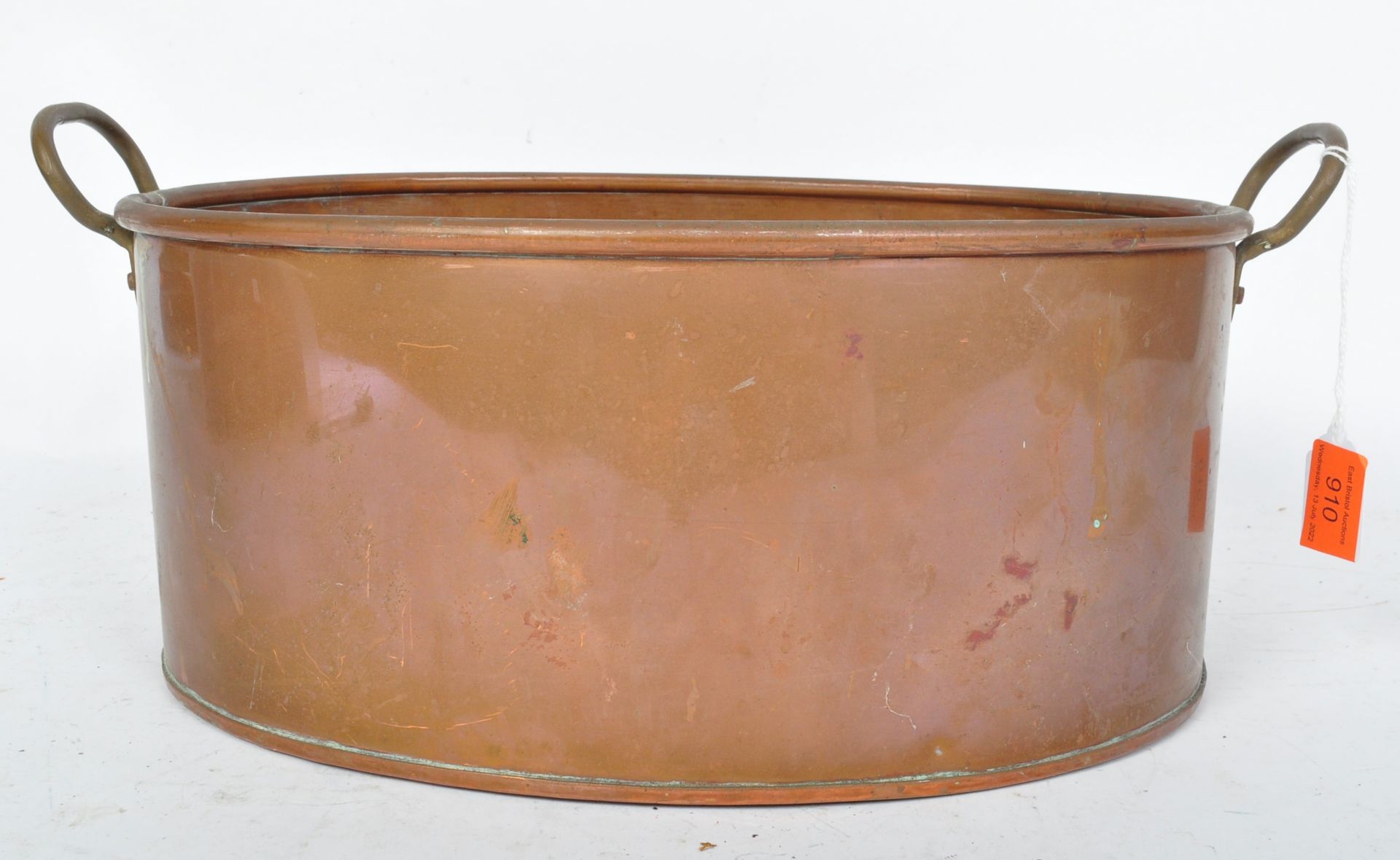 19TH CENTURY COPPER OVAL PALNTER