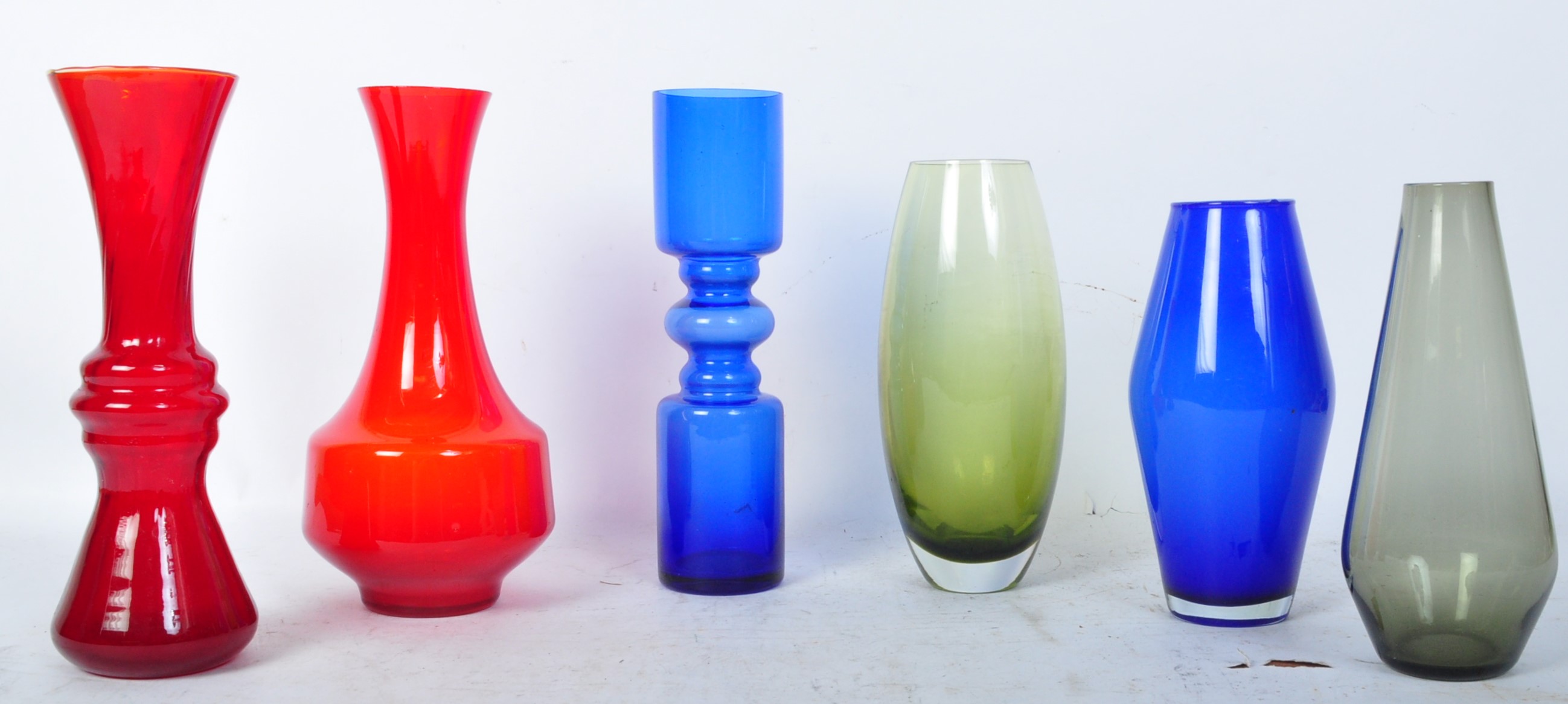 RETRO MID CENTURY COLOURED GLASS VASES - RIIHIMAKI STYLE