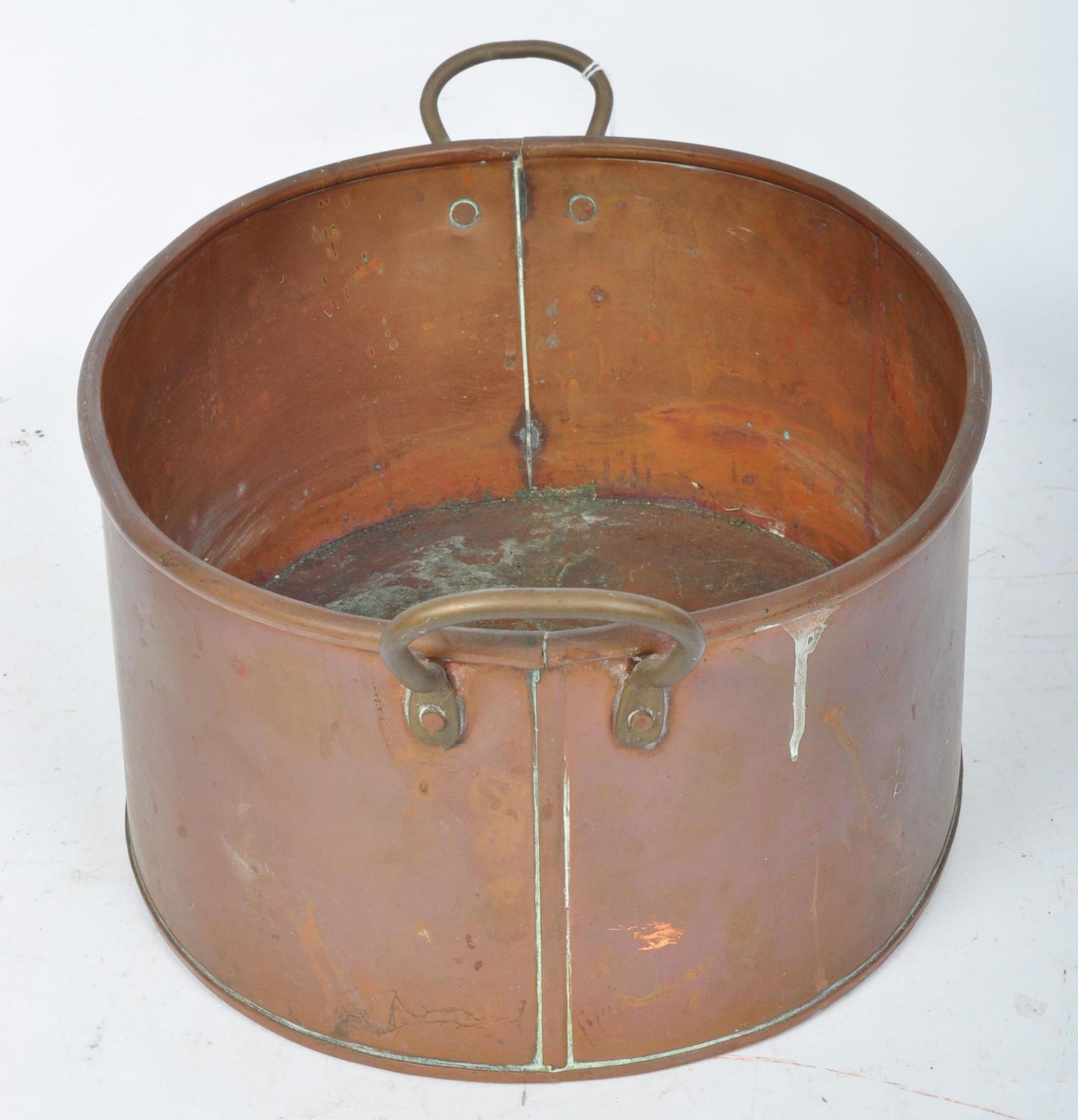 19TH CENTURY COPPER OVAL PALNTER - Image 3 of 4