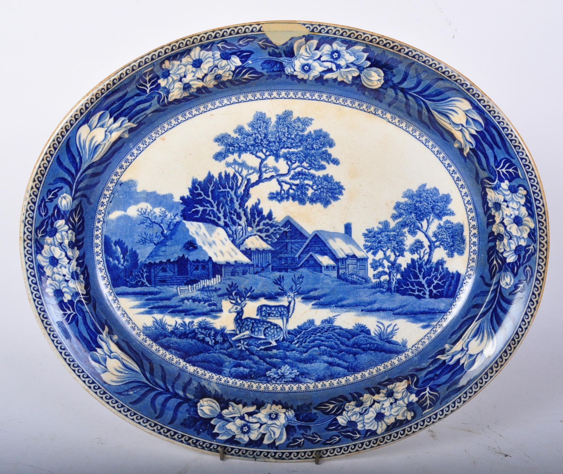 A GEORGE III WEDGWOOD EARTHENWARE "FALLOW DEER" MEAT PLATTER