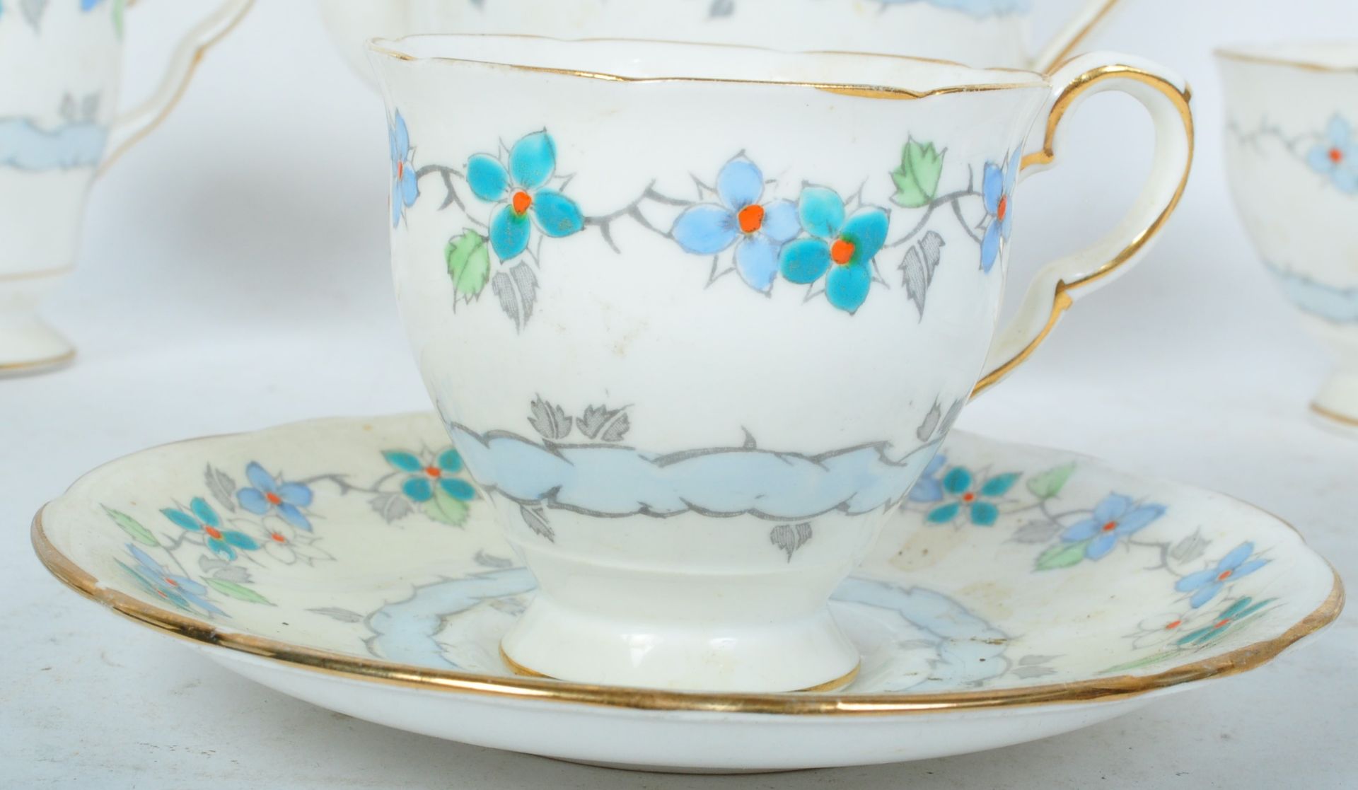 VINTAGE 20TH CENTURY ROYAL STAFFORDSHIRE CHINA TEA SERVICE - Image 4 of 5