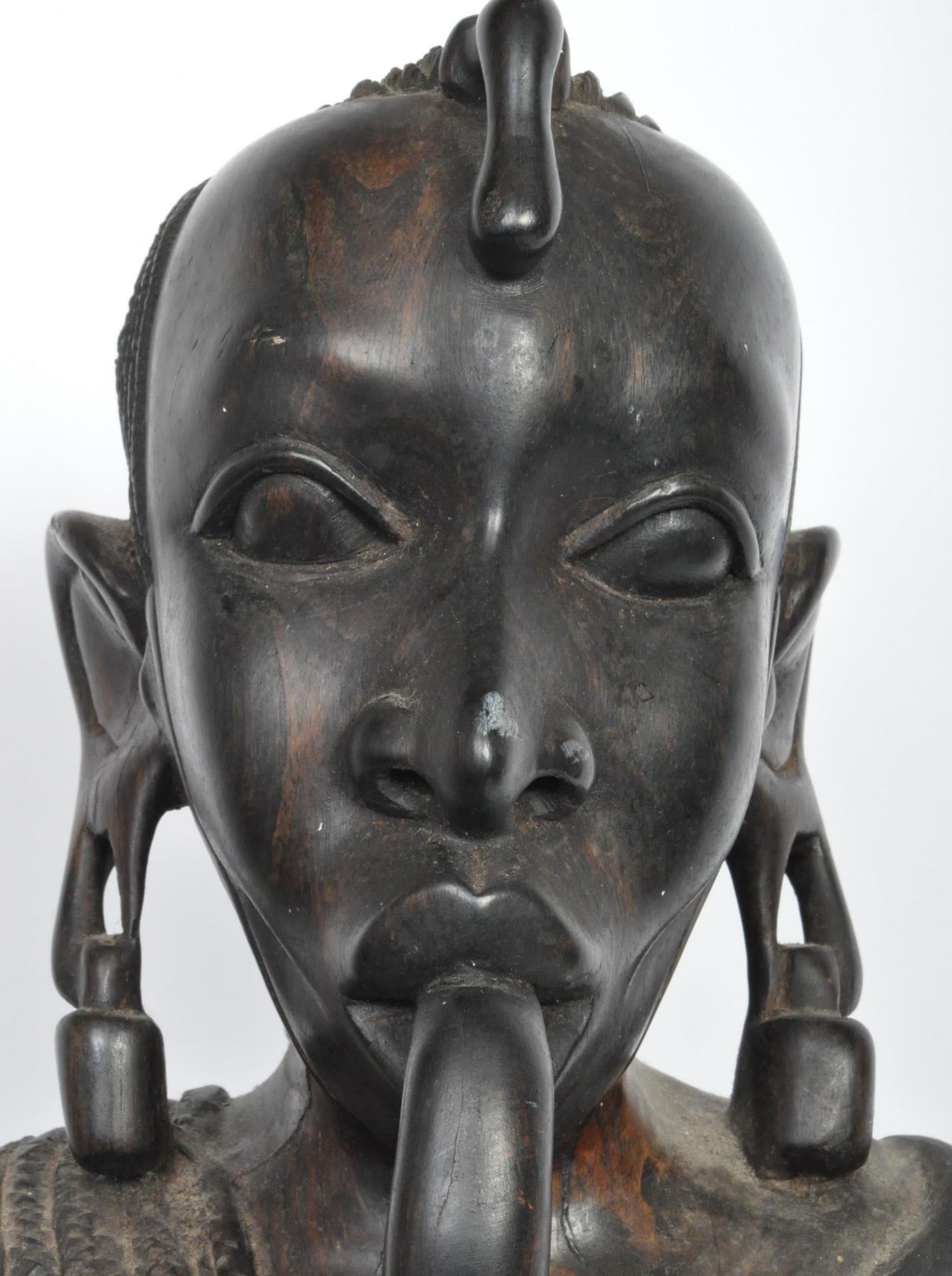 LARGE AFRICAN CARVED EBONY TRIBAL SCULPTURE - Image 3 of 7