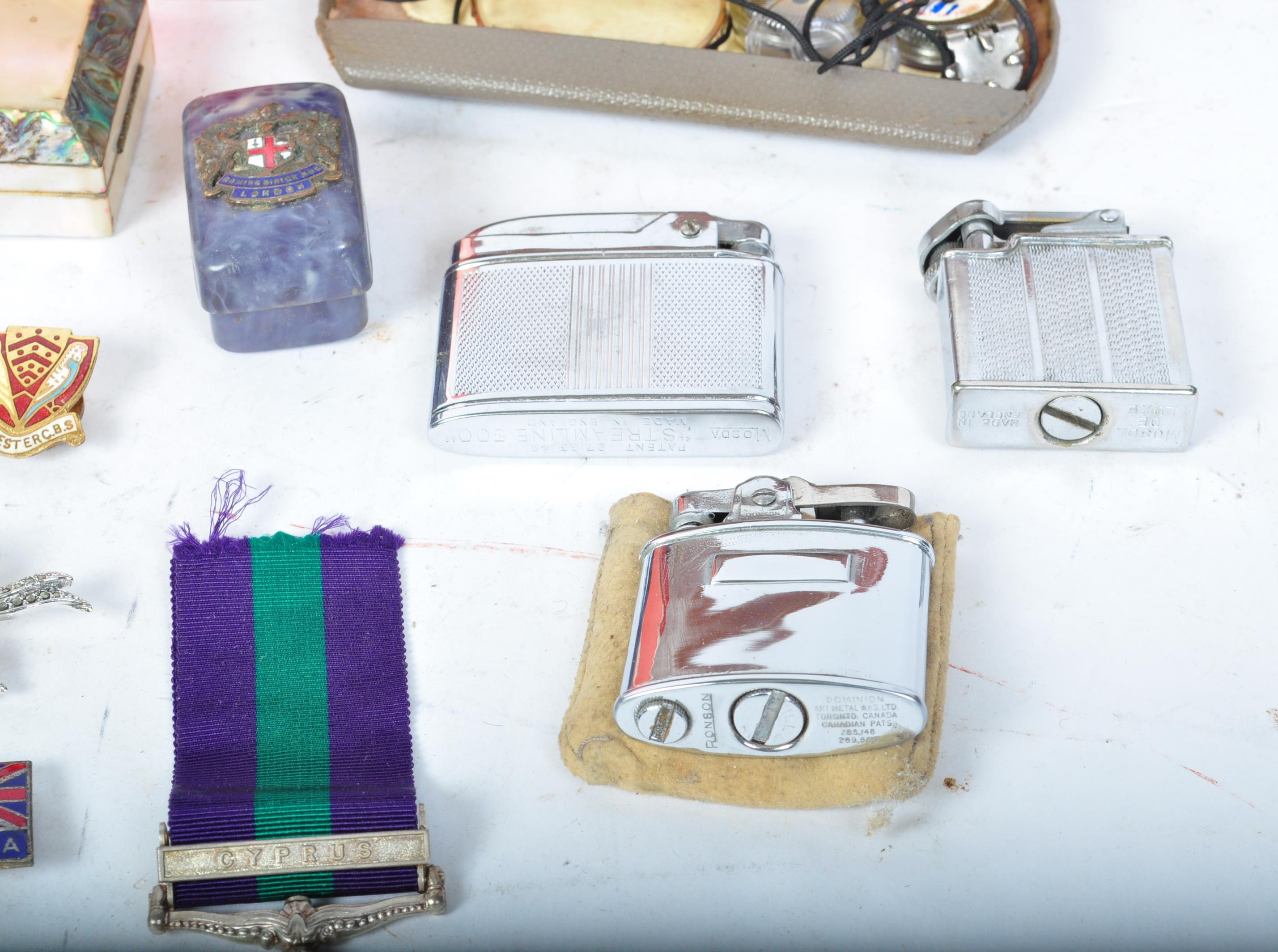 ASSORTMENT OF MISCELLANEOUS ITEMS - PENS - MEDALS - BADGES - Image 4 of 6