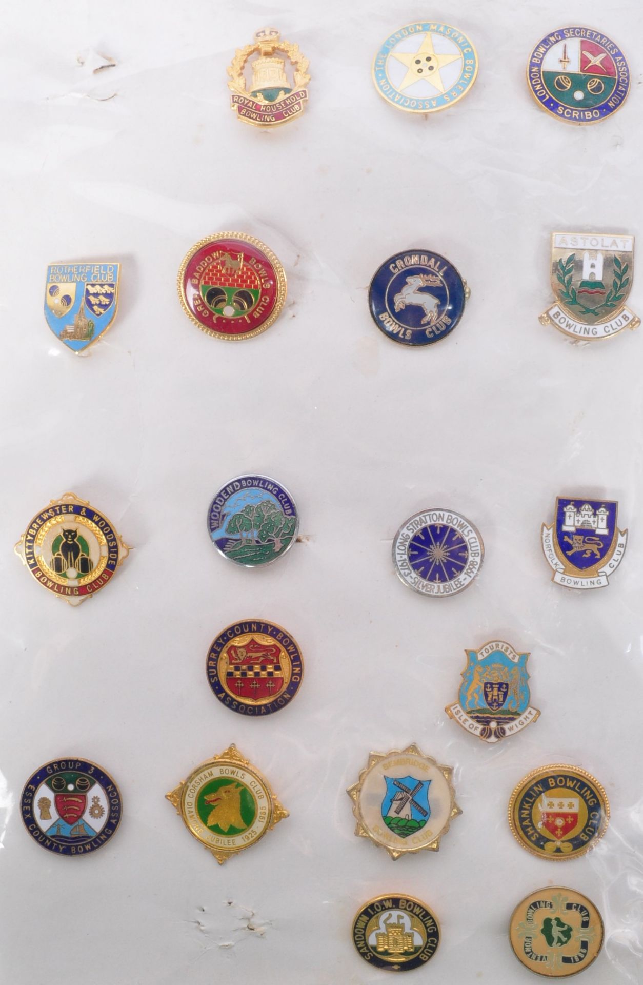 LARGE COLLECTION OF VINTAGE 20TH CENTURY ENAMEL BOWLS BADGES - Bild 9 aus 9