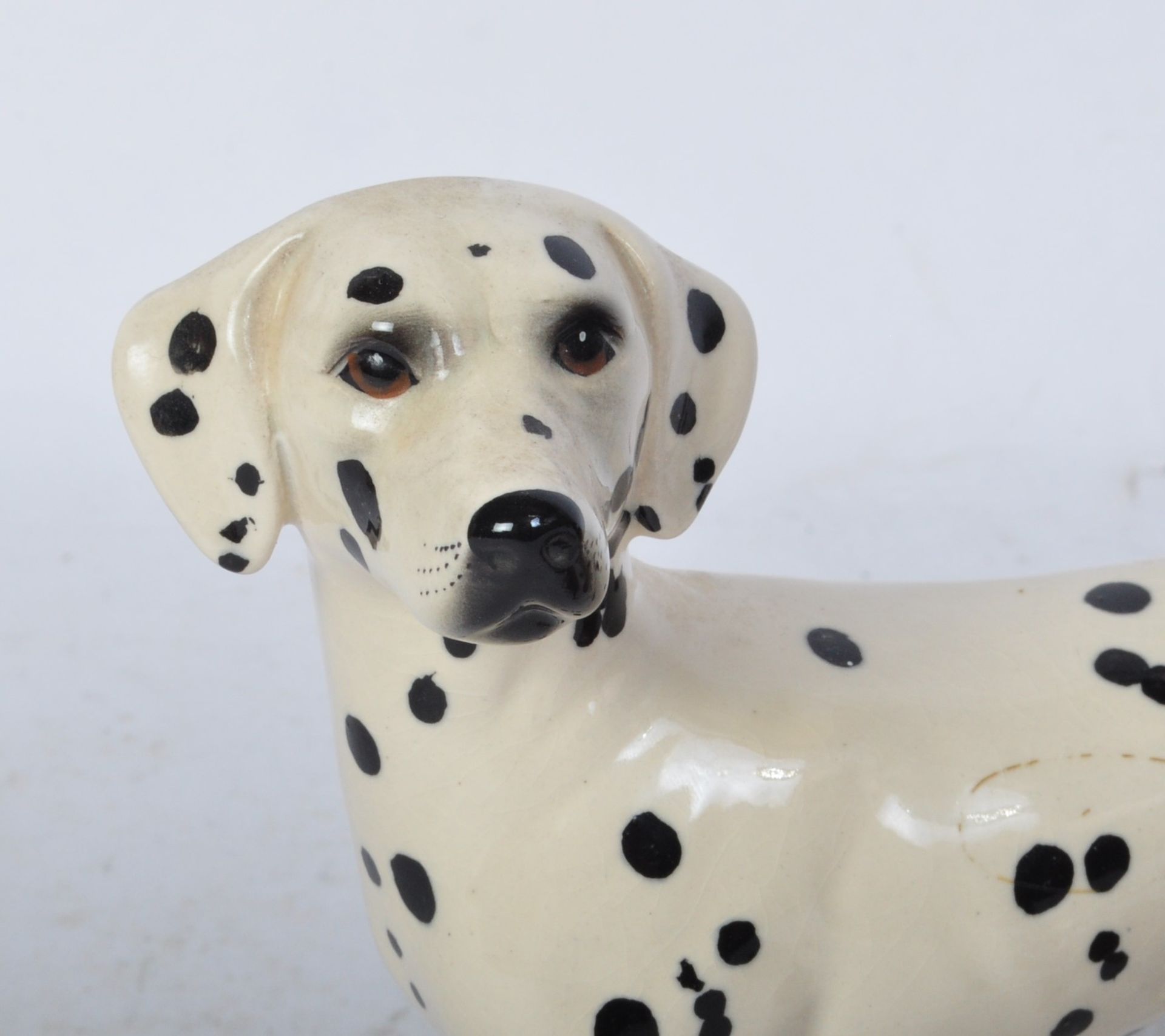 THREE VINTAGE PORCELAIN DOG FIGURES - BESWICK - Image 2 of 6