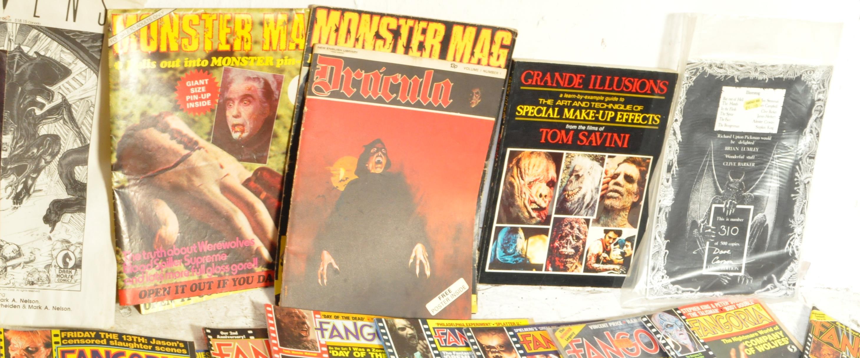 HORROR - COLLECTION OF VINTAGE FANGORIA COMIC BOOKS / MAGAZINES - Image 3 of 7