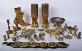 LARGE COLLECTION OF VINTAGE DECORATIVE BRASS ITEMS