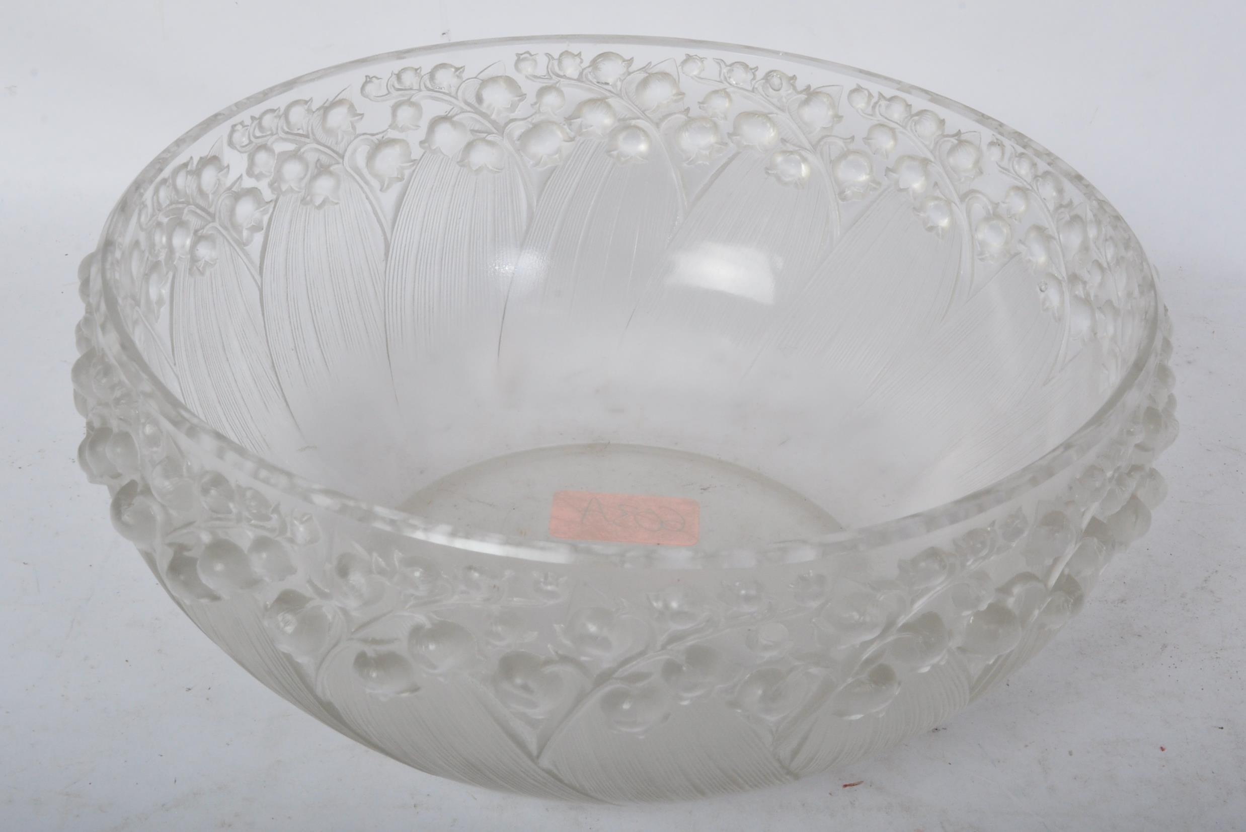 20TH CENTURY LALIQUE CRYSTAL GLASS BOWL - Image 2 of 5