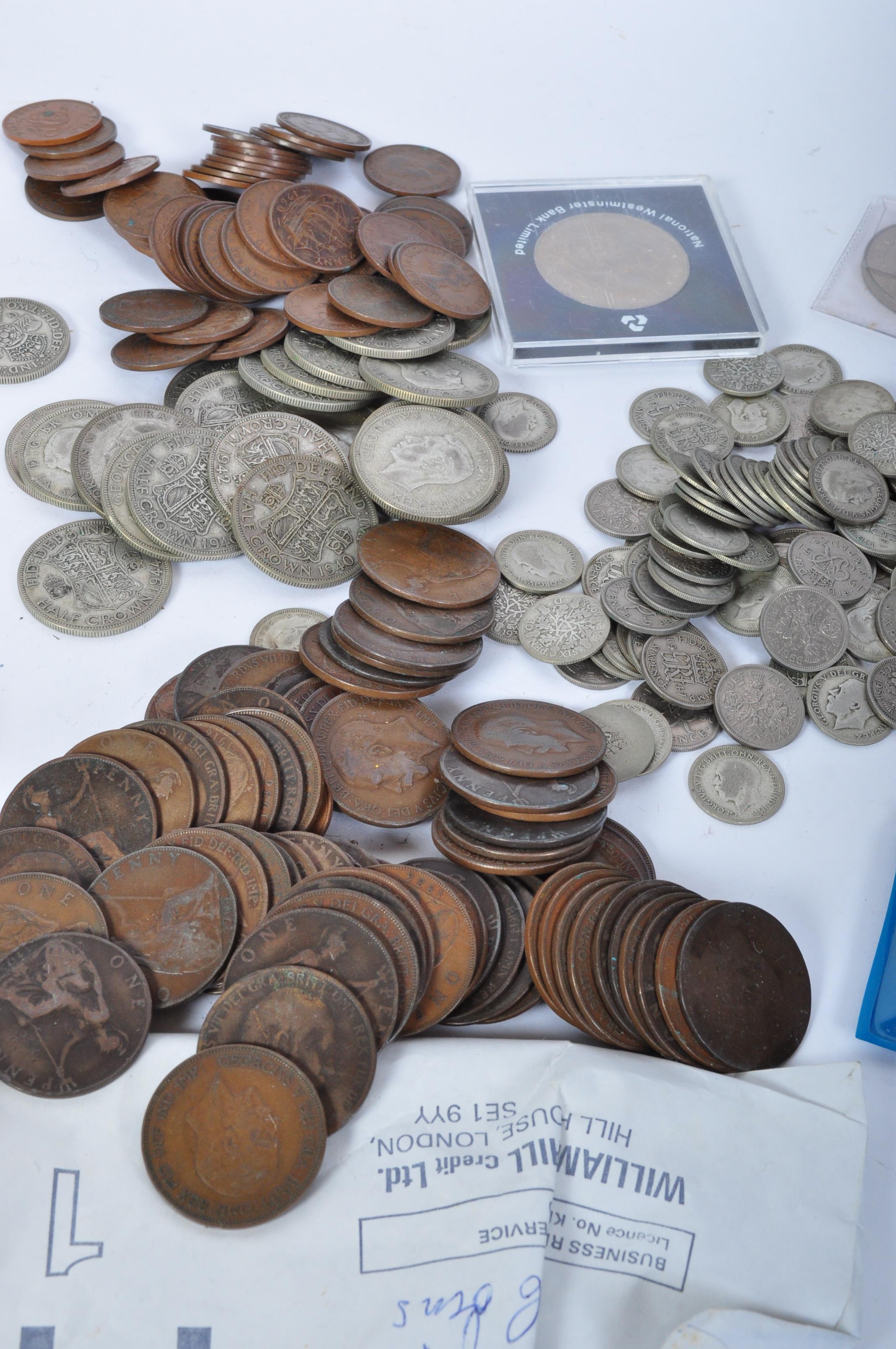 ASSORTMENT OF BRITISH COINAGE TO INCLUDE CROWNS - Image 5 of 6