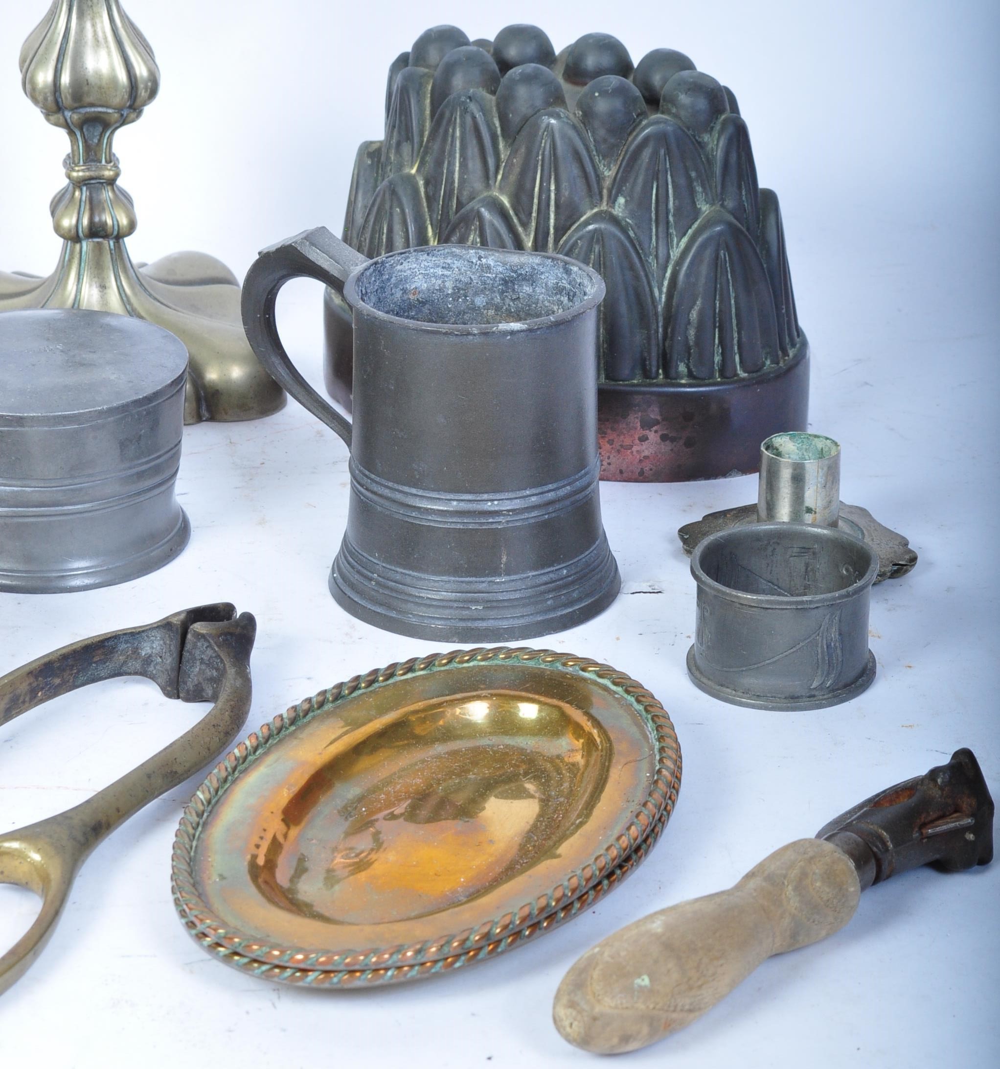 COLLECTION OF 19TH CENTURY COPPER AND BRASSWARE - Image 4 of 4