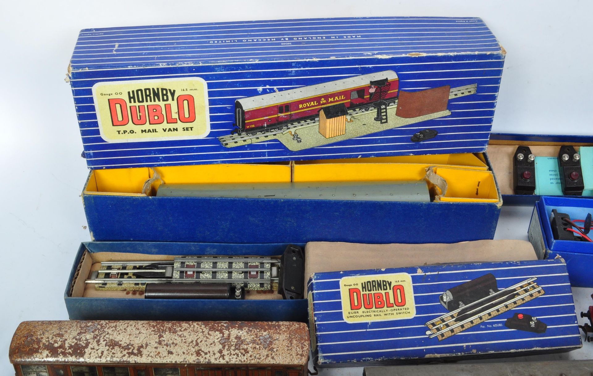 COLLECTION OF VINTAGE HORBY & OTHER DIECAST TRAINS - Bild 2 aus 8