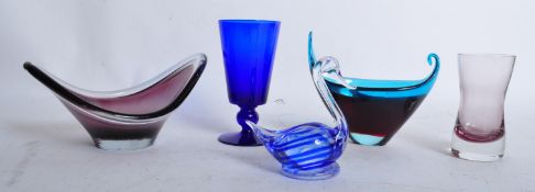 ASSORTMENT OF RETRO MID CENTURY GLASS