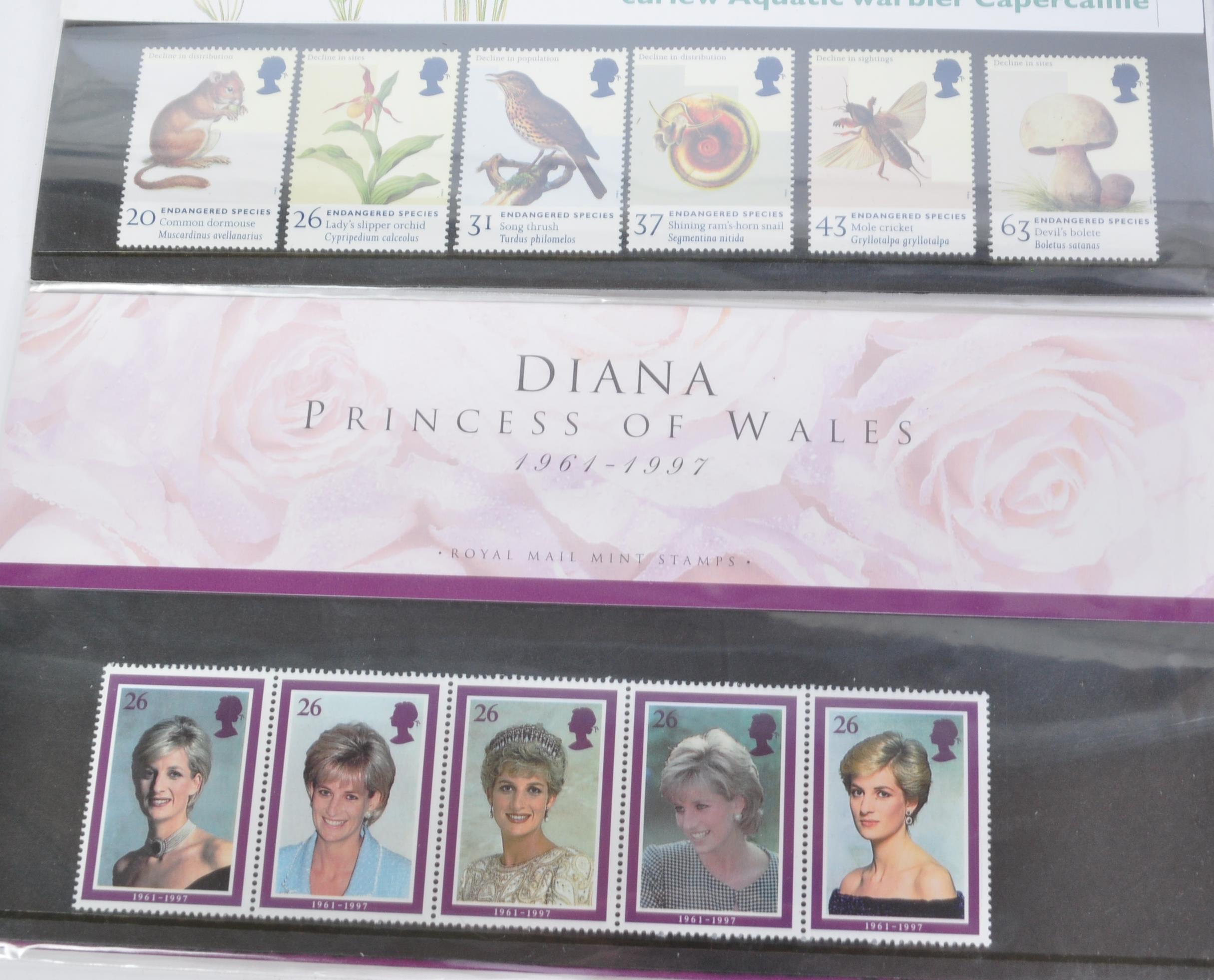 COLLECTION OF UNFRANKED DECIMAL STAMP PRESENTATION PACKS - Image 3 of 5