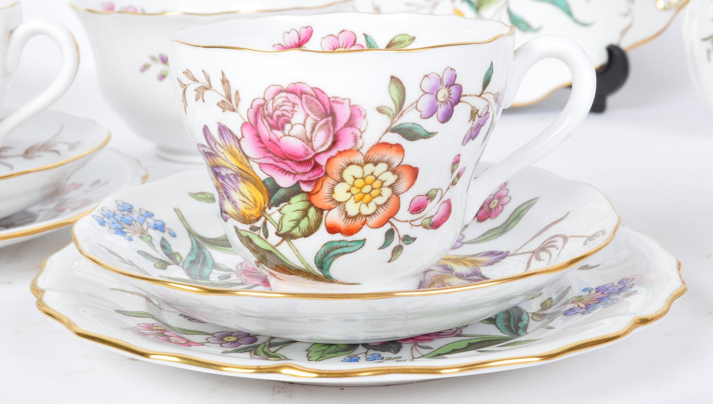 A VINTAGE "GAINSBOROUGH" SPODE COPELAND CHINA TEA SERVICE - Image 3 of 6