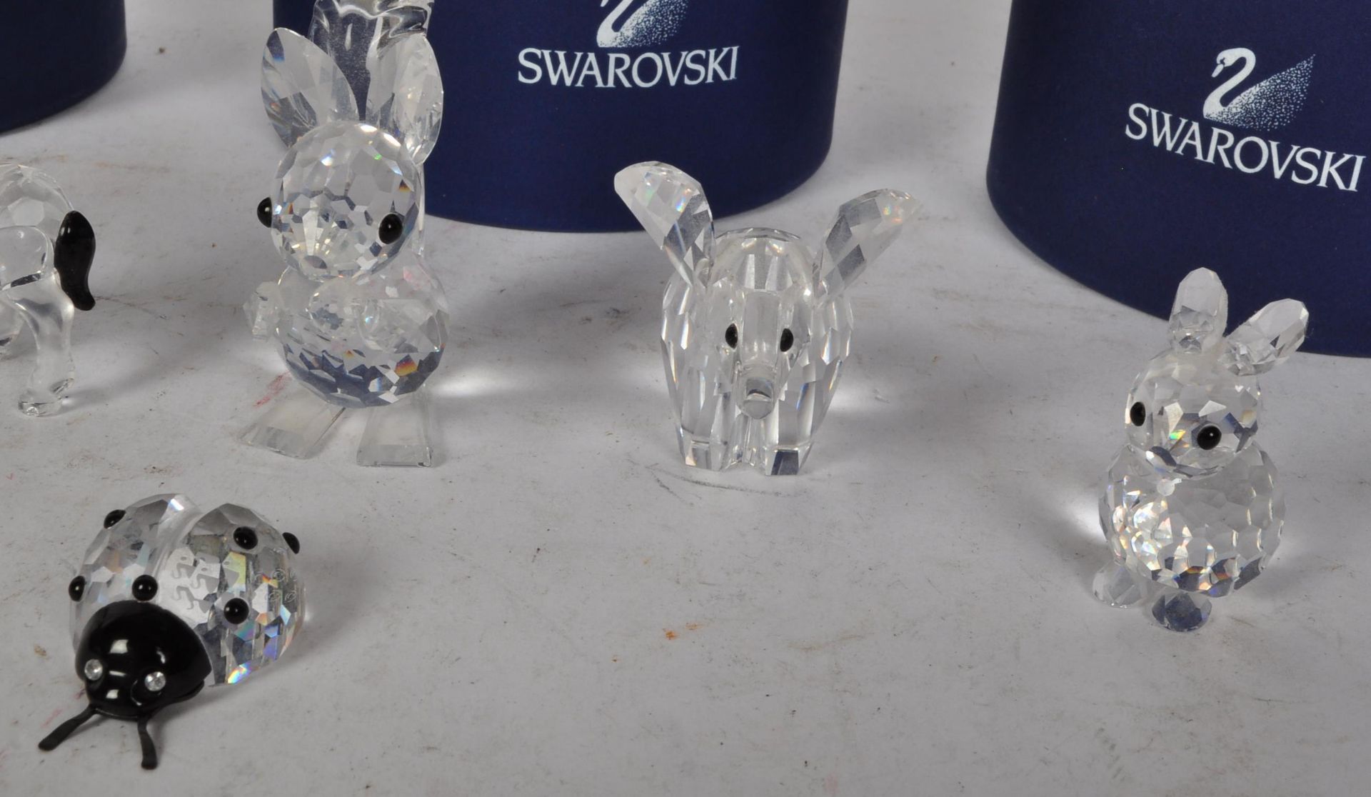 SIX LATE 20TH CENTURY SWAROVSKI CRYSTAL ANIMALS - Image 4 of 5