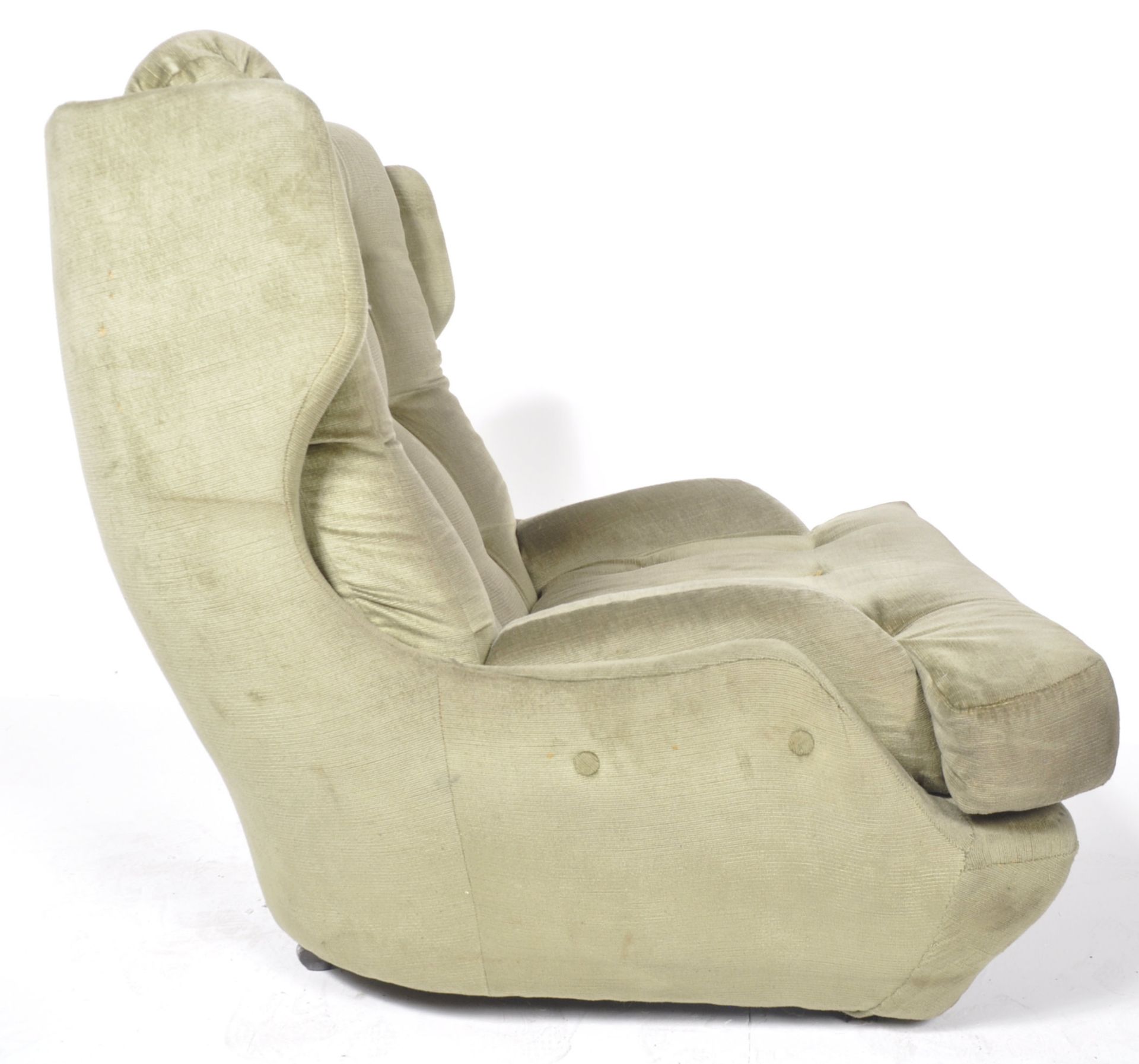 RETRO VINTAGE 1960S EASY LOUNGE EGG CHAIR - Image 5 of 9