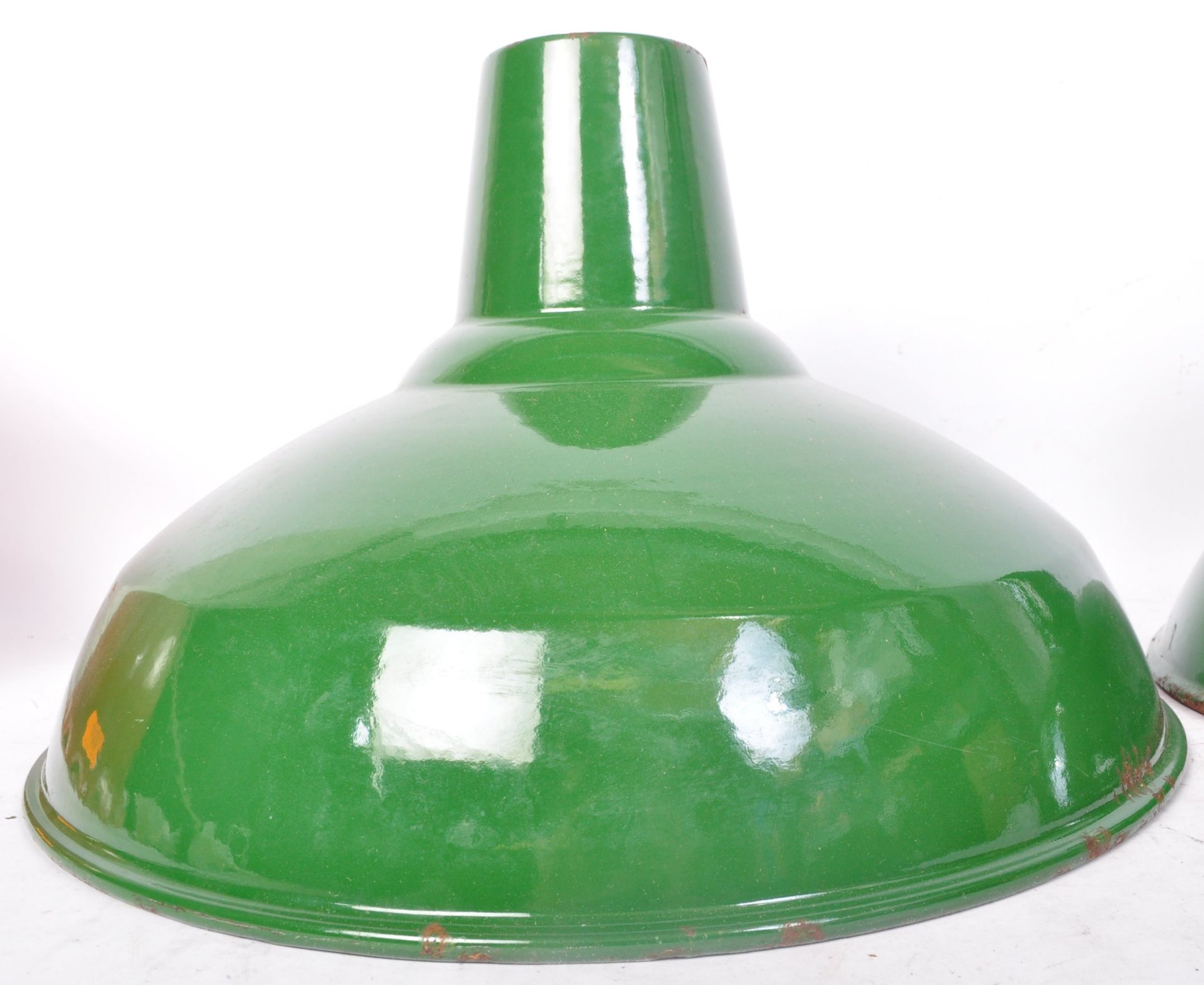 RETRO SPACE AGE GREEN ENAMEL UFO SHAPED LIGHT SHADES - Image 3 of 8