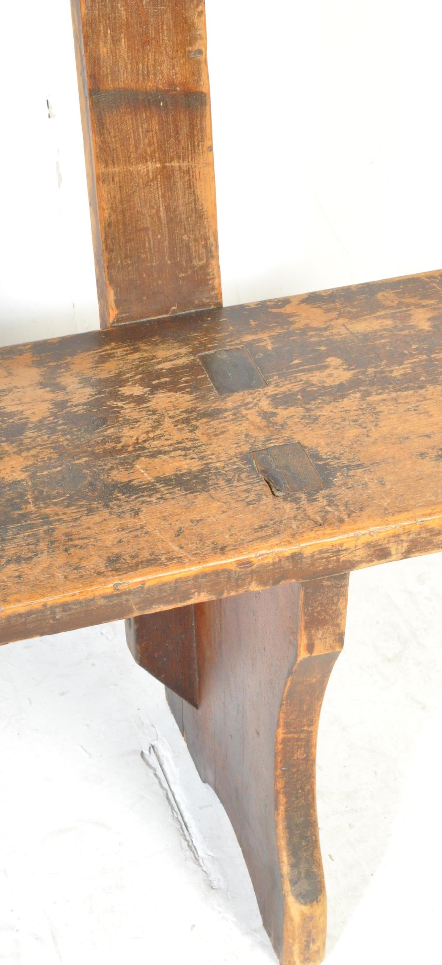 VINTAGE 20TH CENTURY PINE CHURCH ECCLESIATICAL BENCH - Image 3 of 5