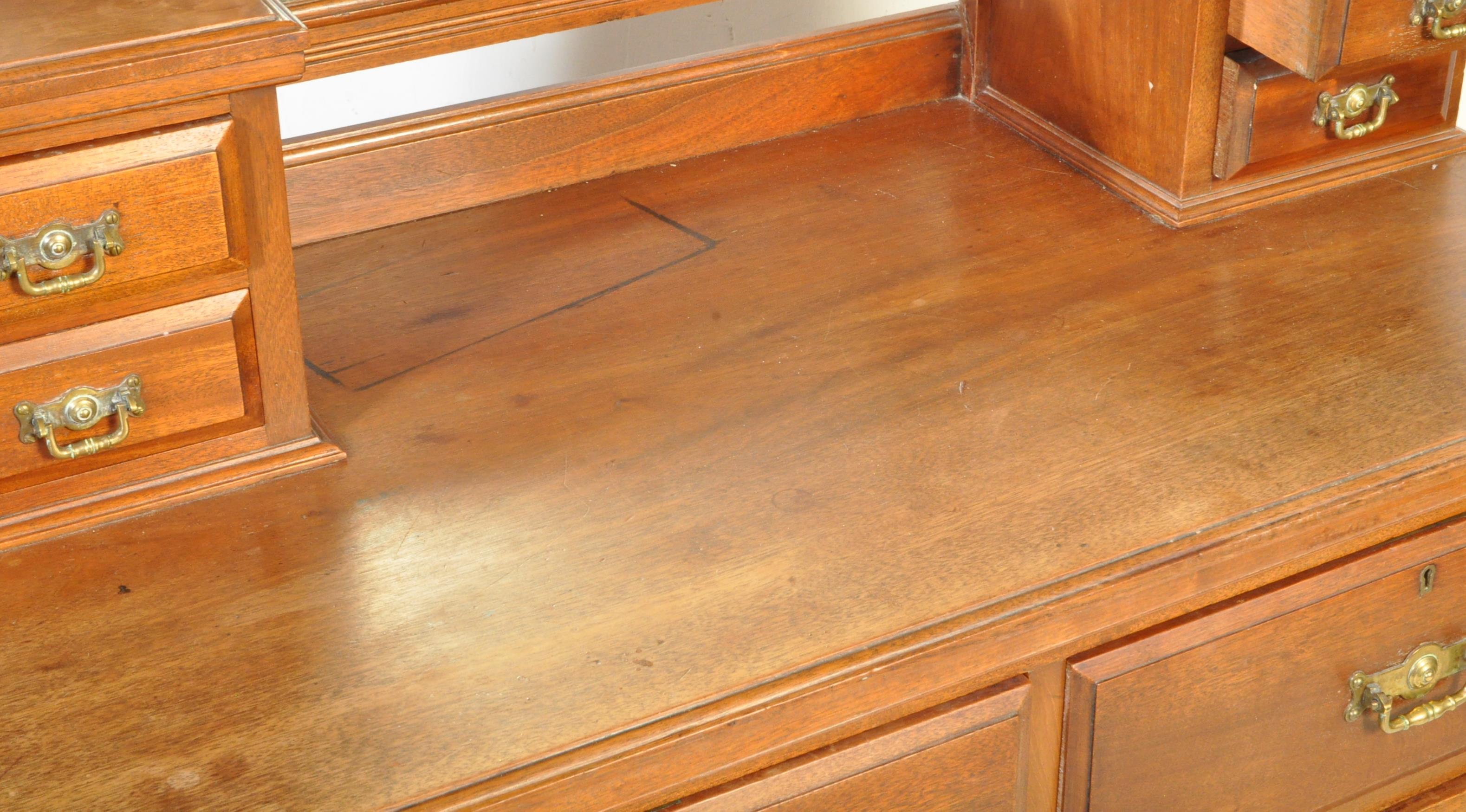 VICTORIAN WALNUT CHEST OF DRAWERS - Image 2 of 6