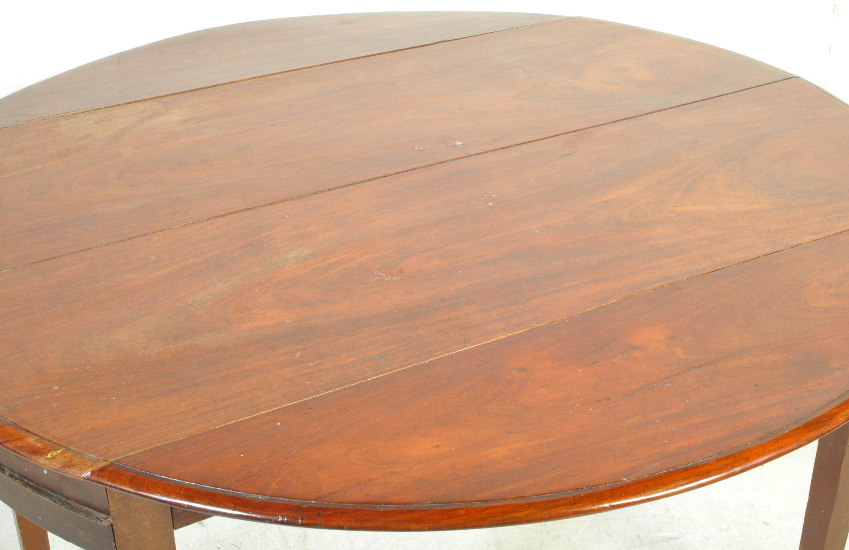 19TH CRNTURY FRENCH PROVINCIAL CHERRYWOOD DINING TABLE - Image 4 of 4