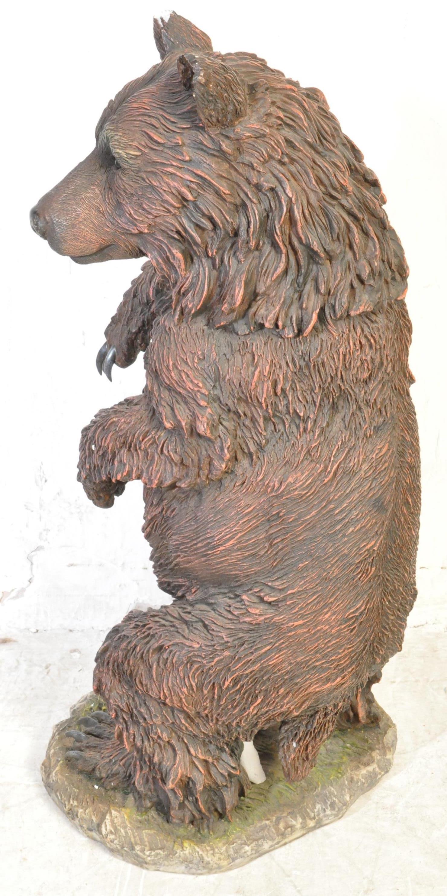 LARGE FLOOR STANDING CARVED RESIN CAST GRIZZLY BEAR - Image 6 of 6