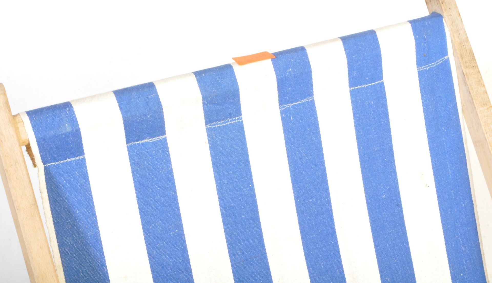 PAIR OF RETRO 20TH CENTURY FOLDING DECK CHAIRS - Image 3 of 5