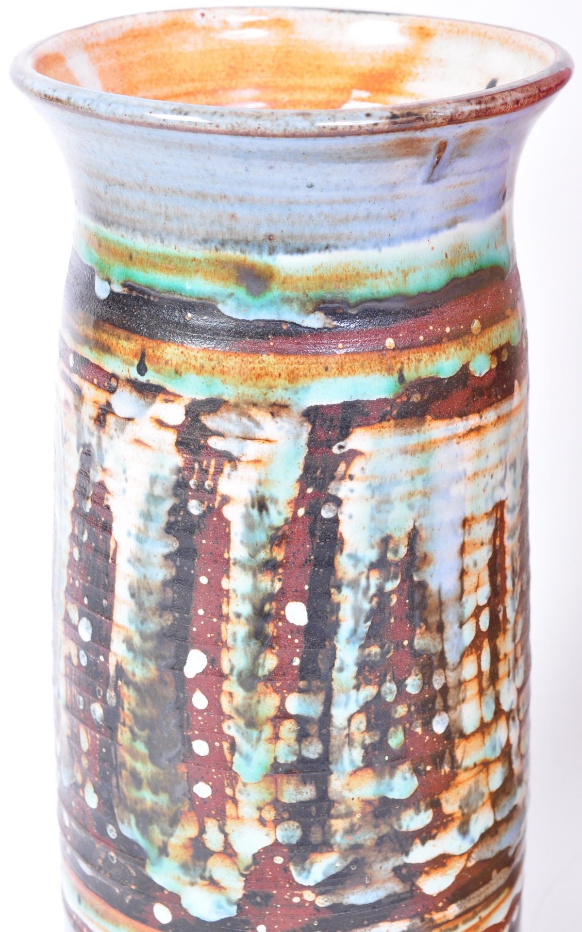 COLLECTION OF RETRO VINTAGE MID 20TH CENTURY STUDIO ART POTTERY - Image 2 of 5