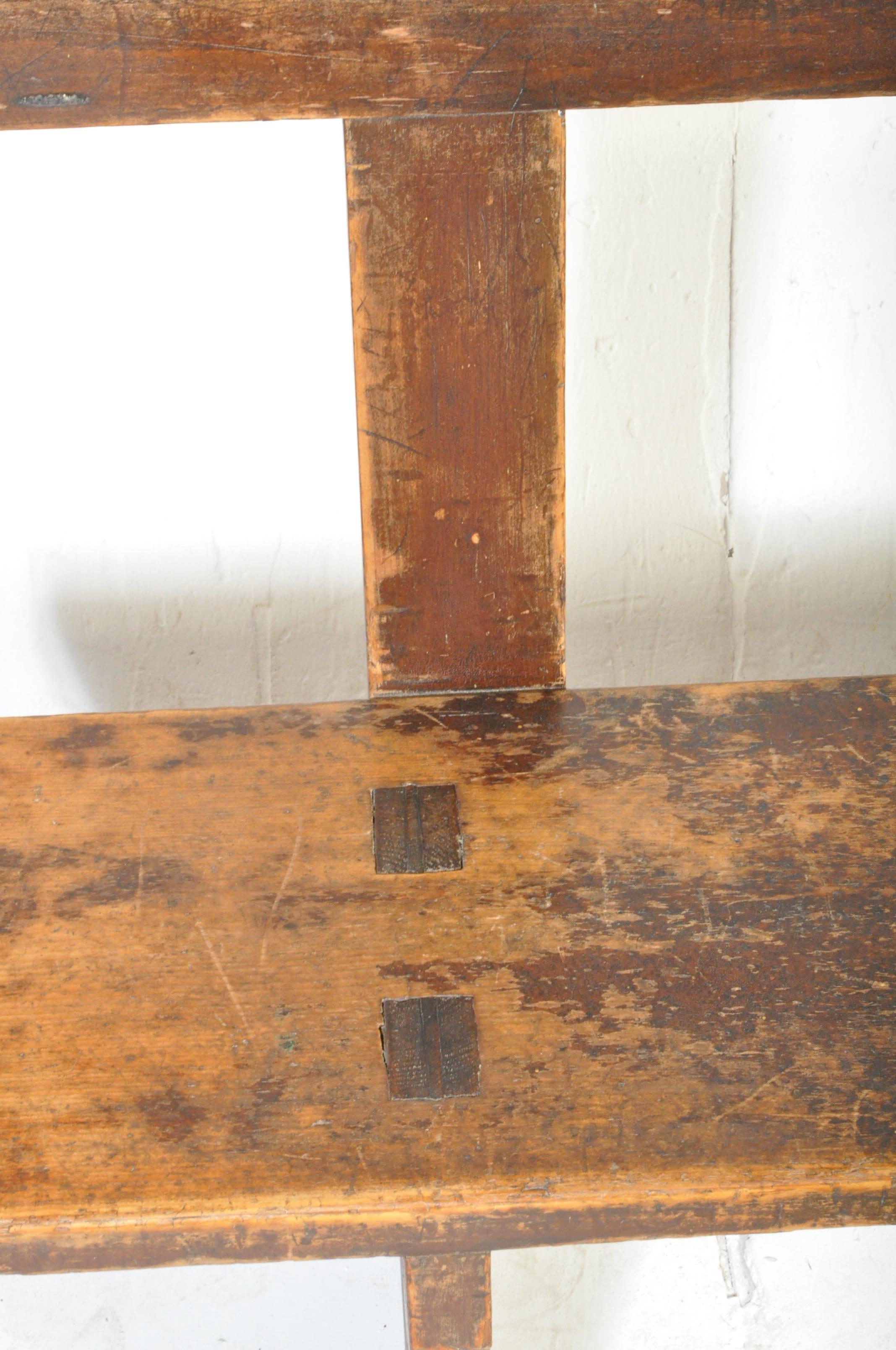 VINTAGE 20TH CENTURY PINE CHURCH ECCLESIATICAL BENCH - Image 5 of 5