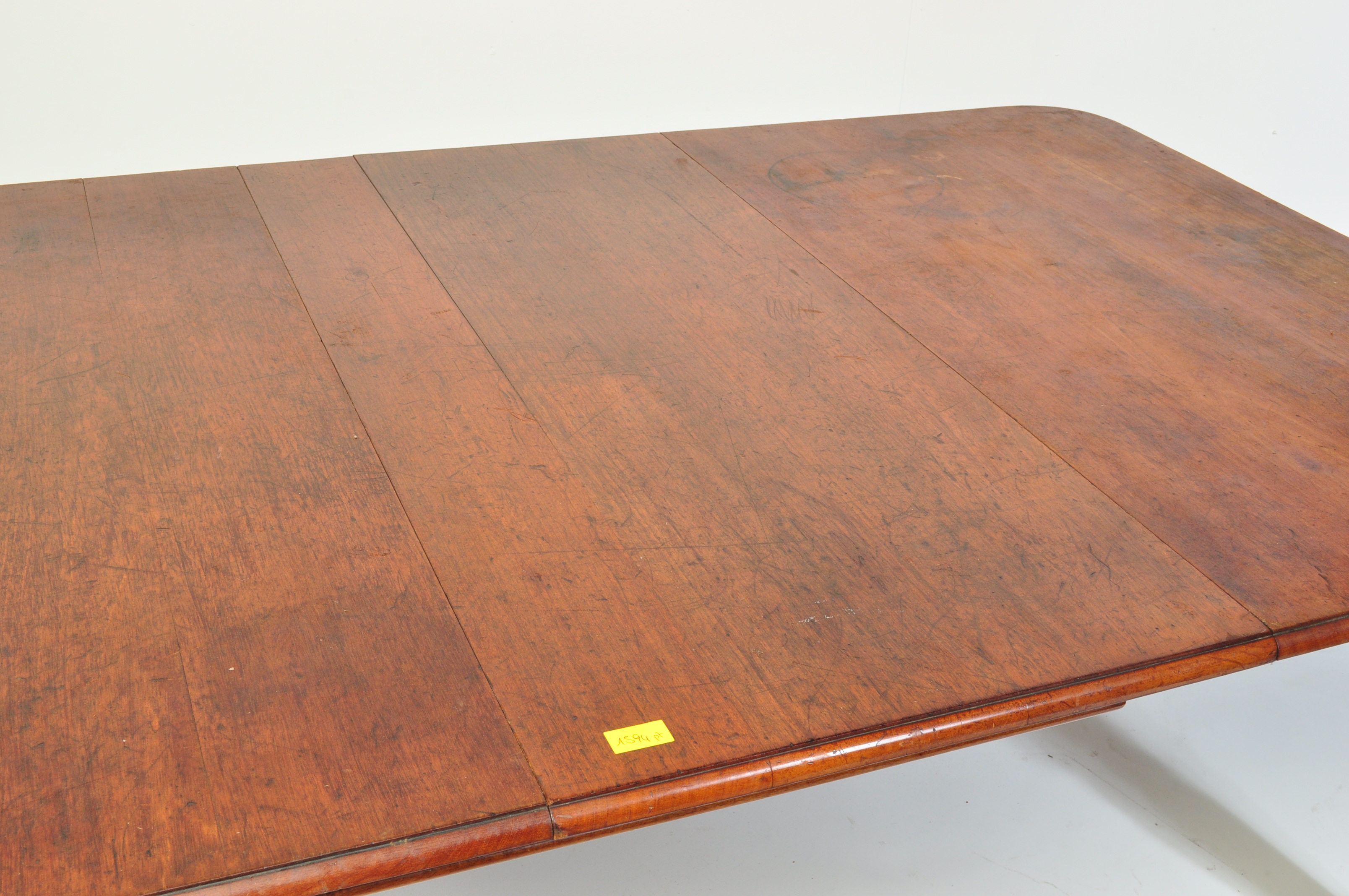 19TH CENTURY VICTORIAN MAHOGANY EXTENDABLE TABLE - Image 5 of 6