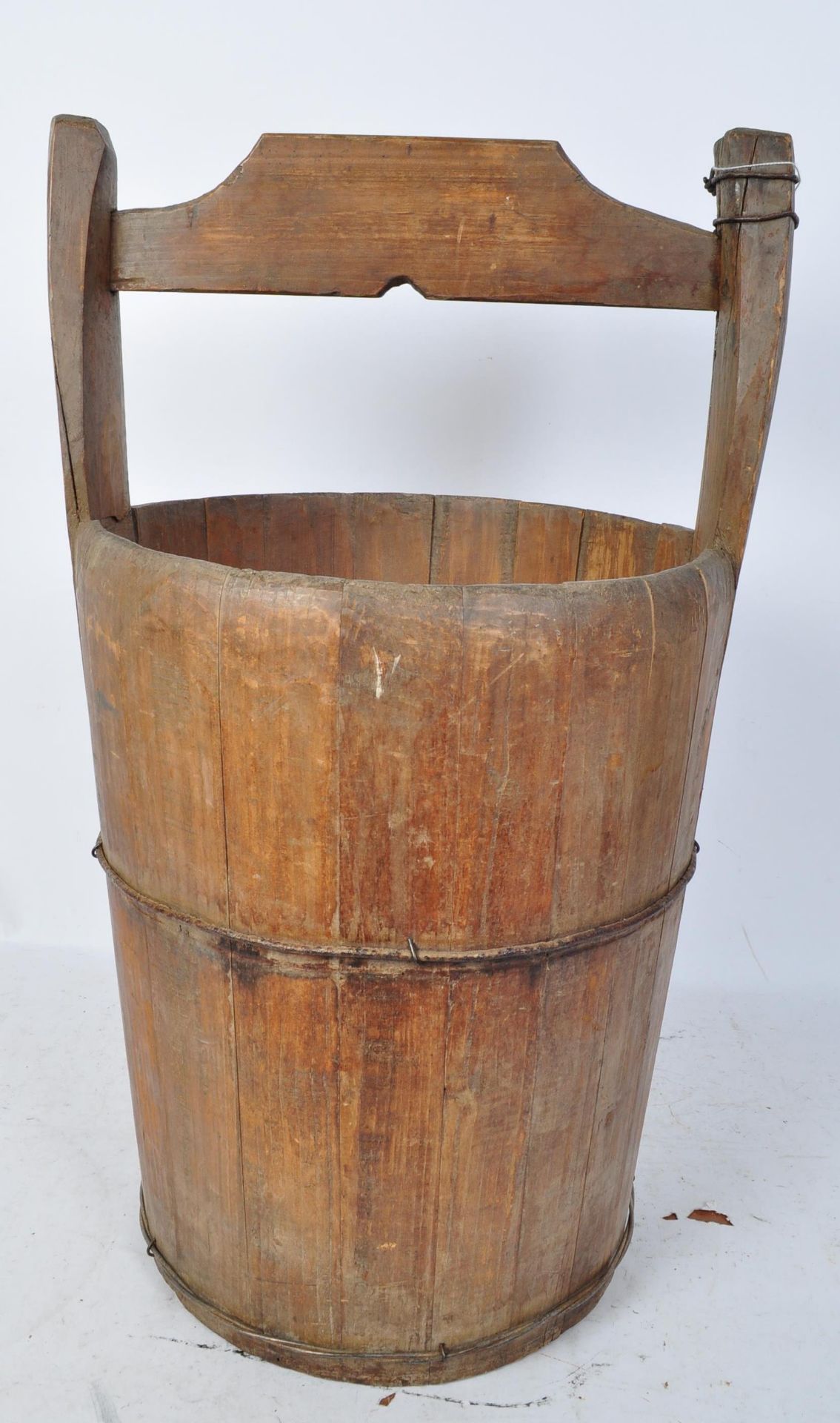 20TH CENTURY CHINESE WOODEN WATER WELL BUCKET