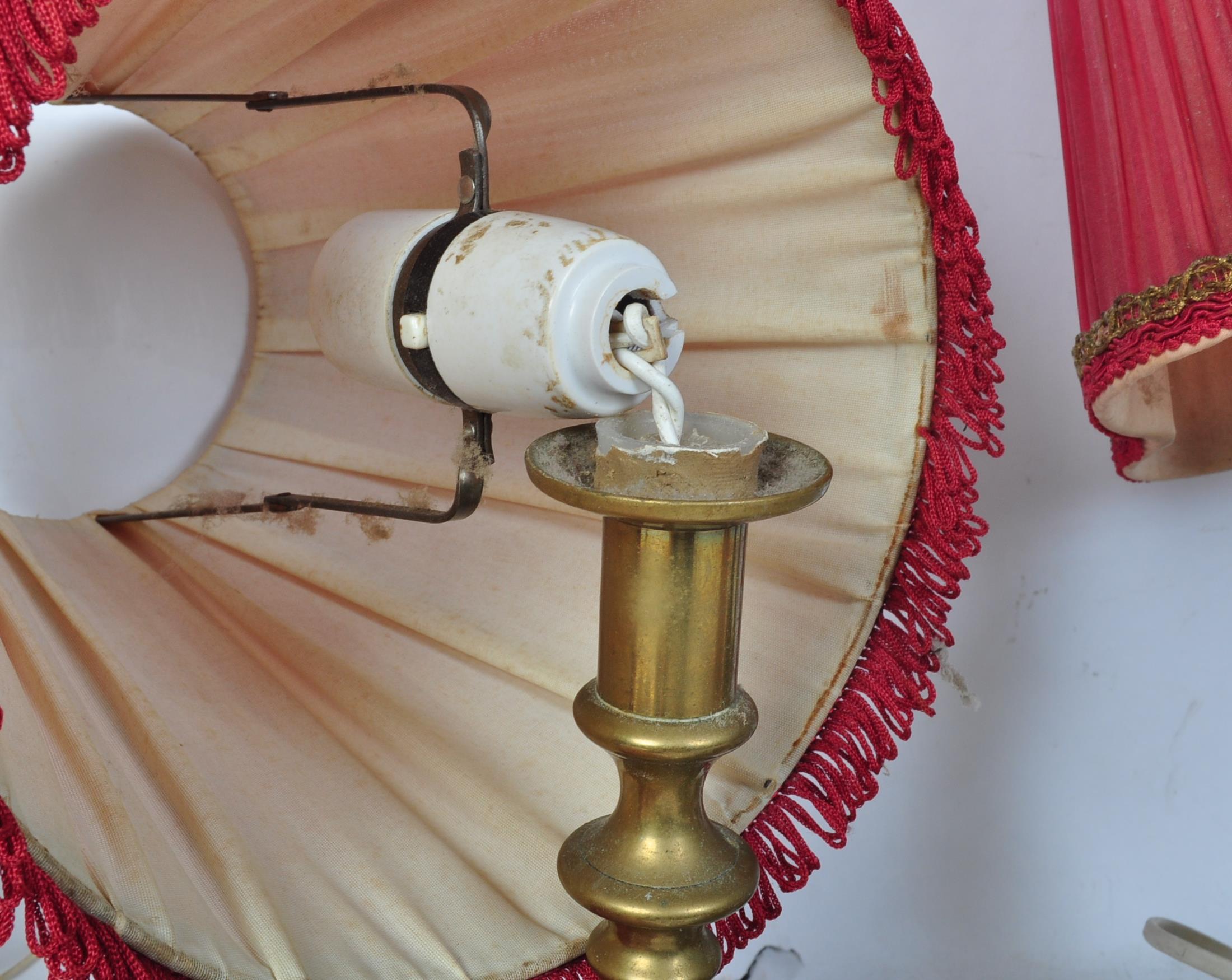 COLLECTION OF VINTAGE 20TH CENTURY LAMP BASES & SHADES - Image 8 of 12