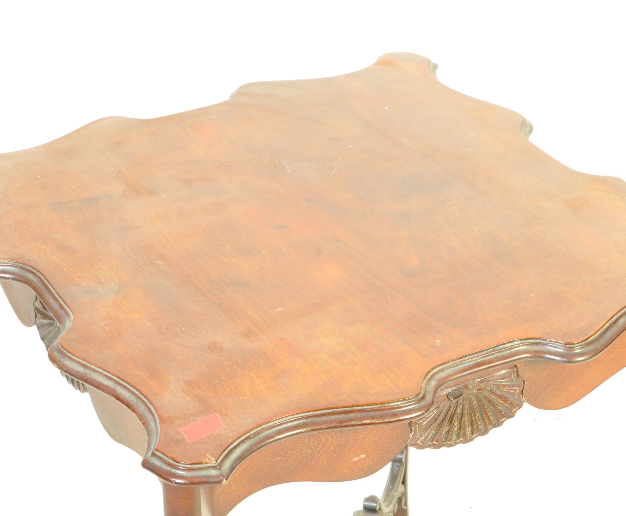 19TH CENTURY VICTORIAN MAHOGANY CENTRE TABLE - Image 2 of 4