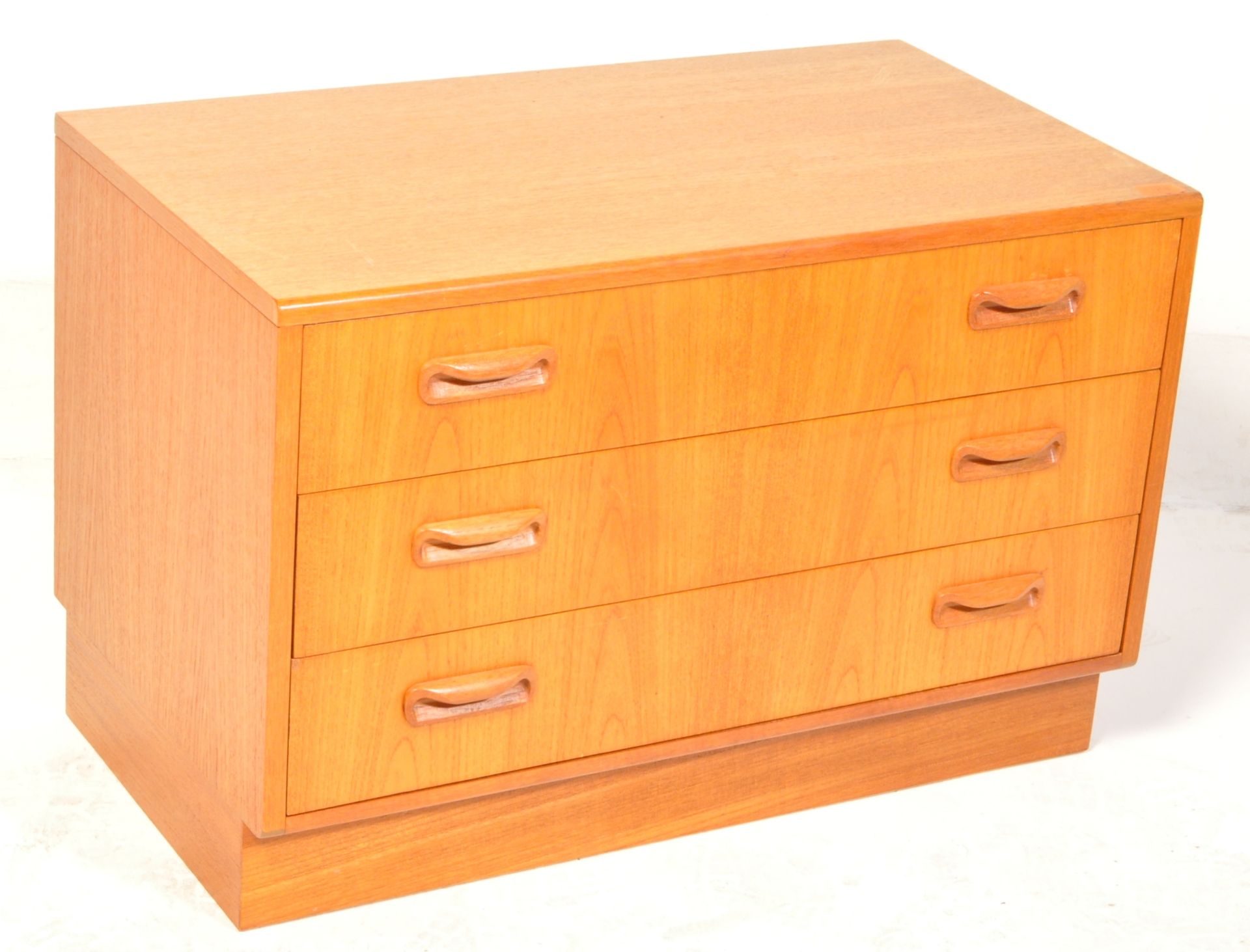 G PLAN - FRESCO - MID CENTURY TEAK LOW CHEST OF DRAWERS - Image 2 of 7