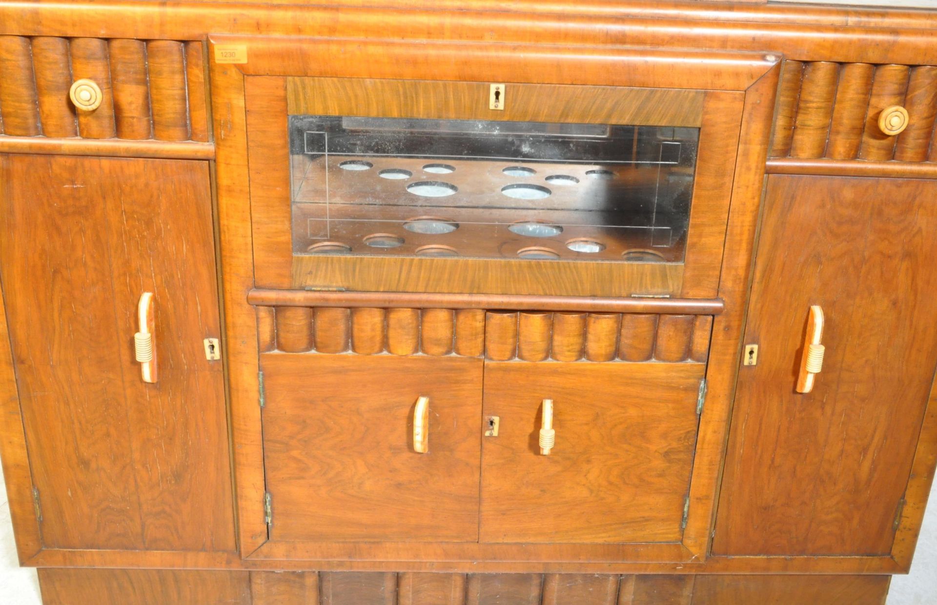 1930S ART DECO WALNUT COCKTAIL CABINET - Bild 8 aus 8