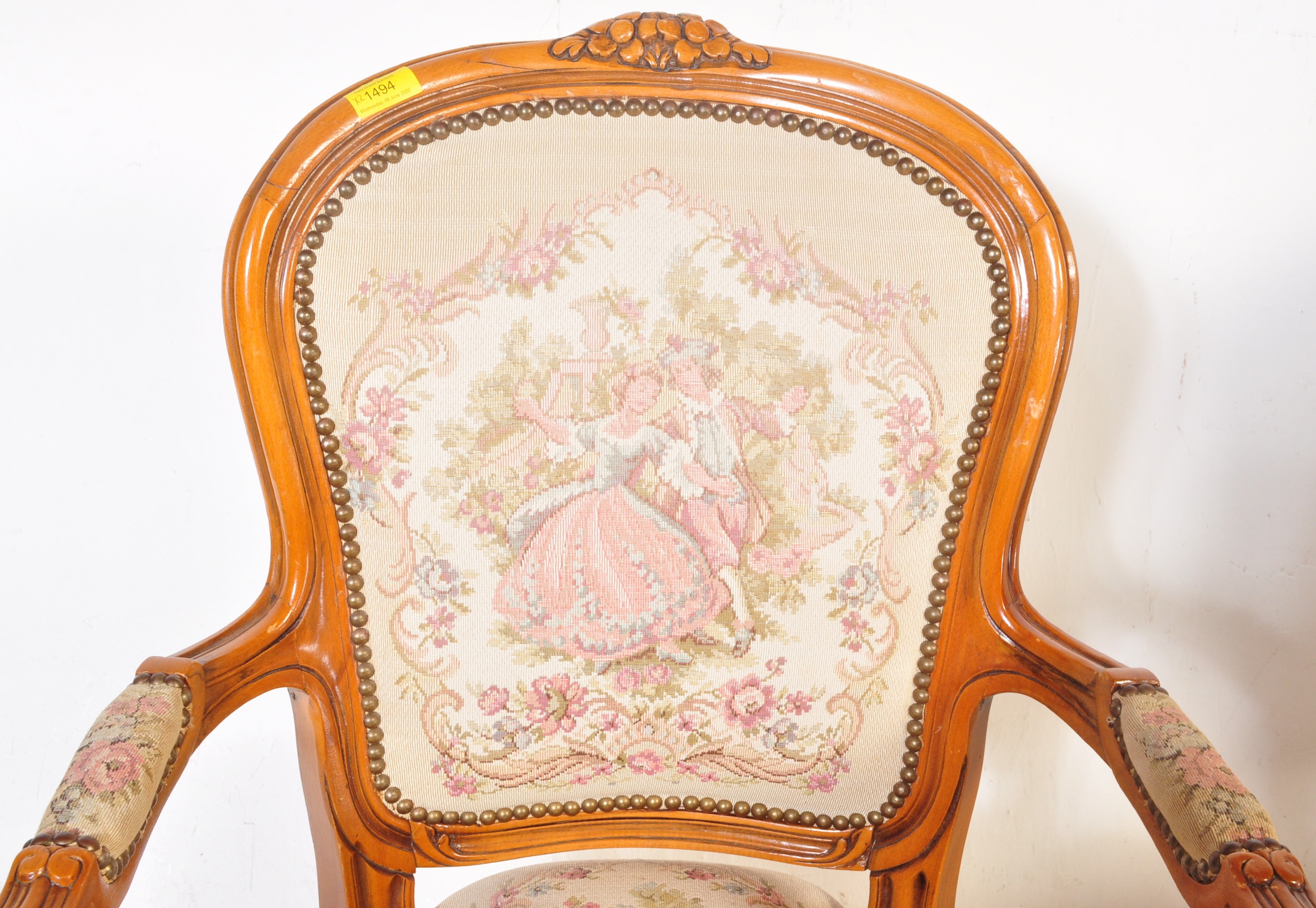 PAIR OF LOUIS XVI STYLE FAUTEILS ARMCHAIRS - Image 3 of 6