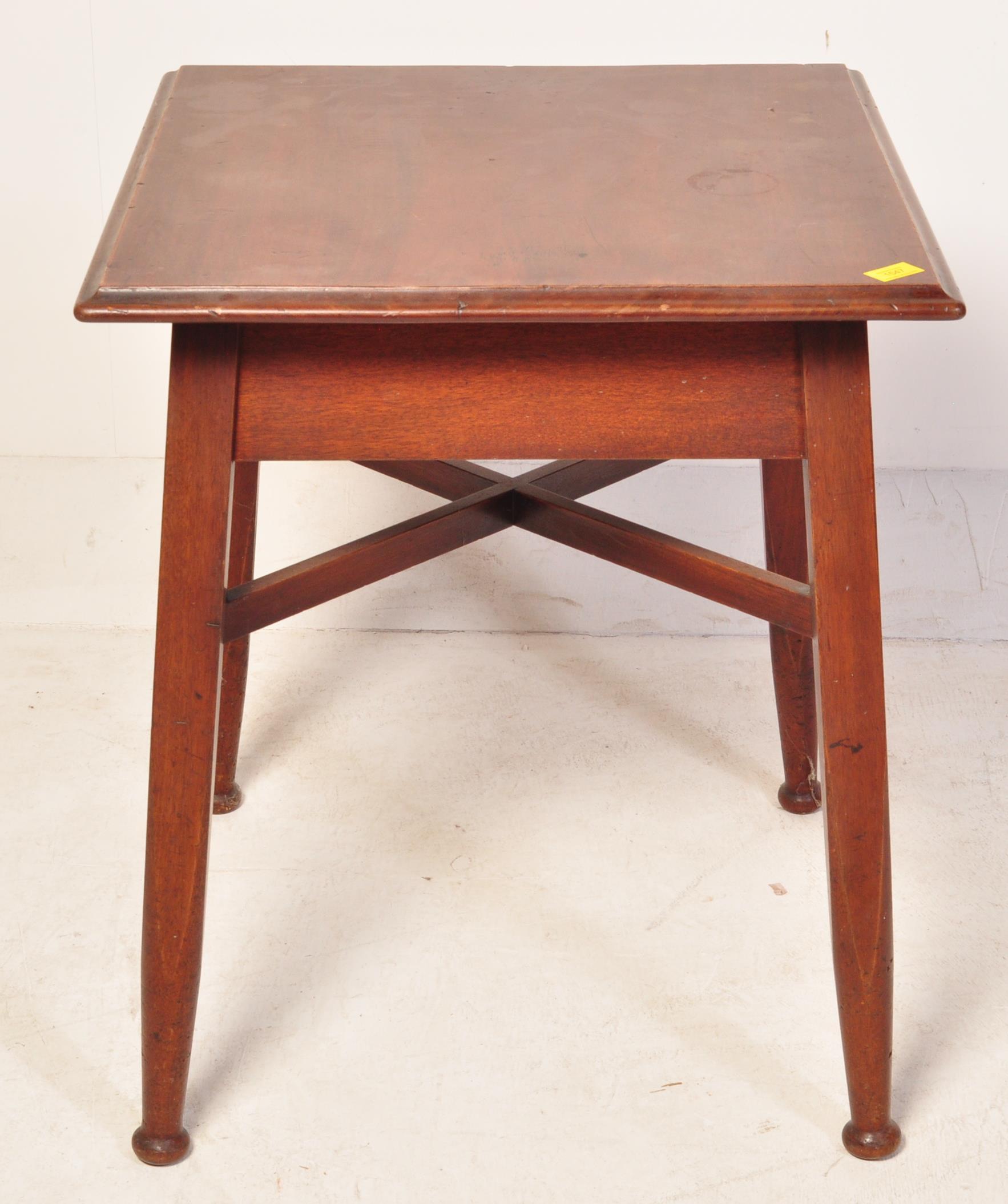 19TH CENTURY VICTORIAN ARTS AND CRAFTS OAK TAVERN TABLE - Image 2 of 5