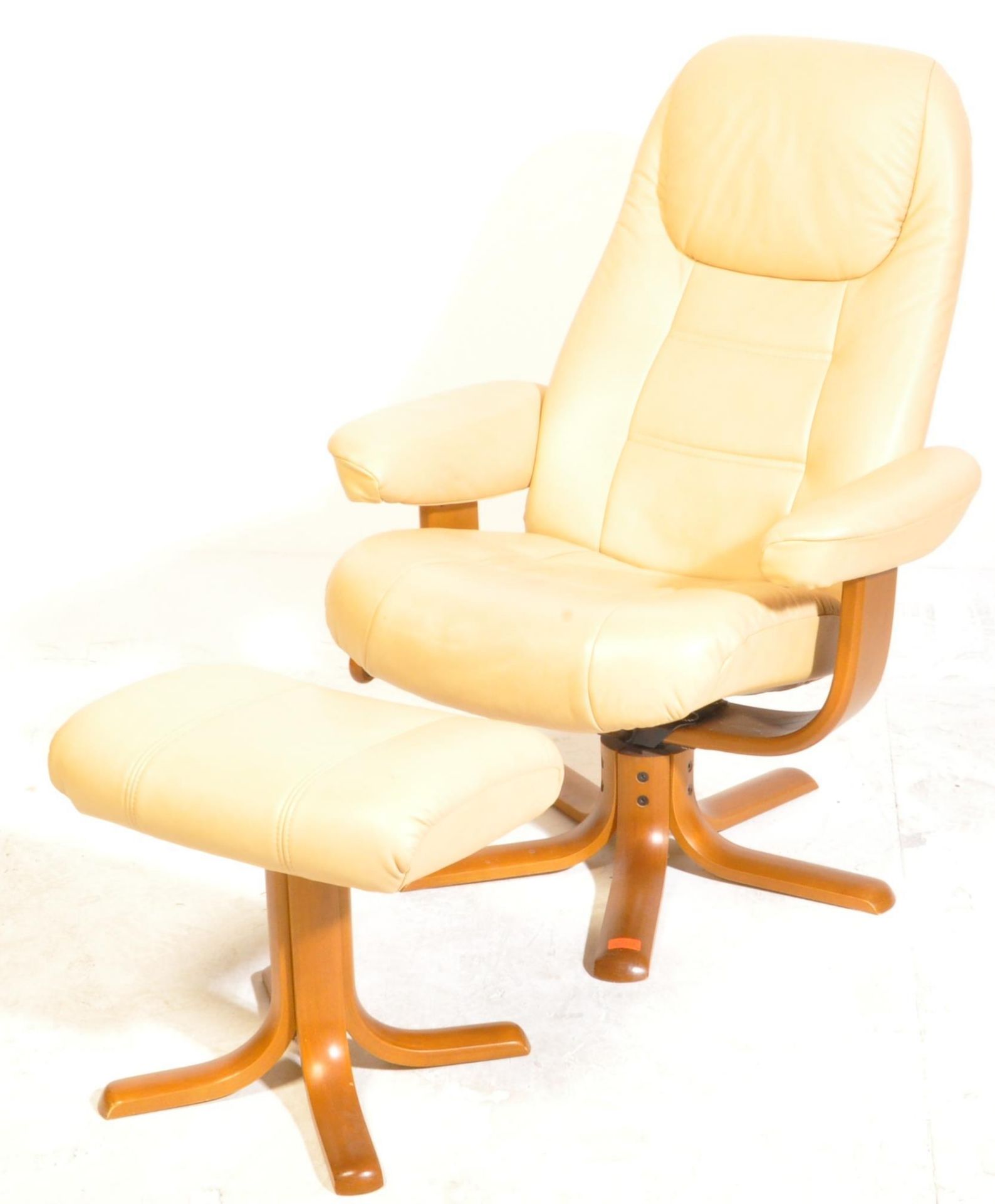 EKORNES STRESSLESS STYLE LEATHER ARMCHAIR & STOOL - Image 2 of 9