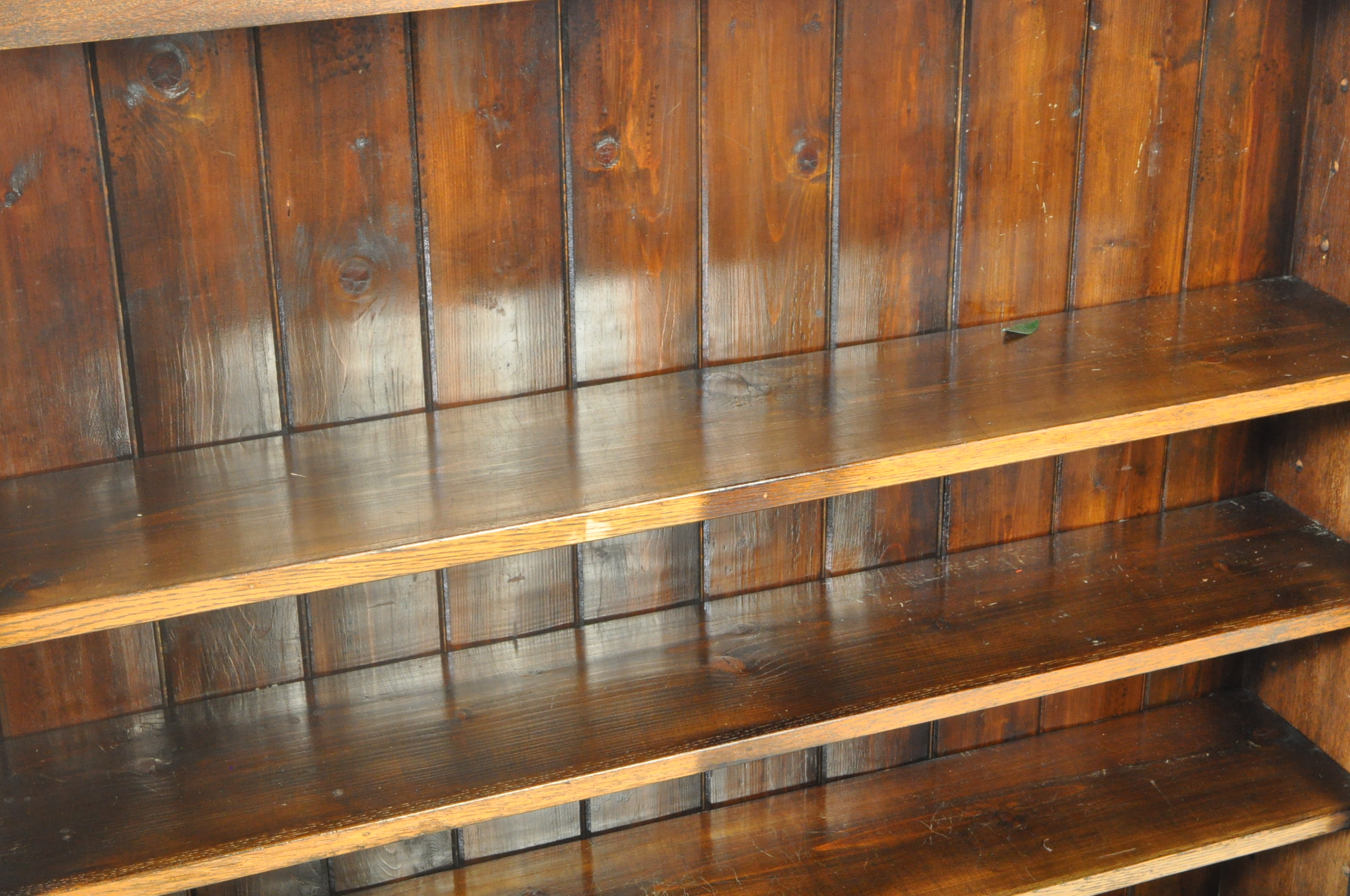 19TH CENTURY VICTORIAN OAK LIBRARY BOOKCASE CABINET - Image 3 of 5