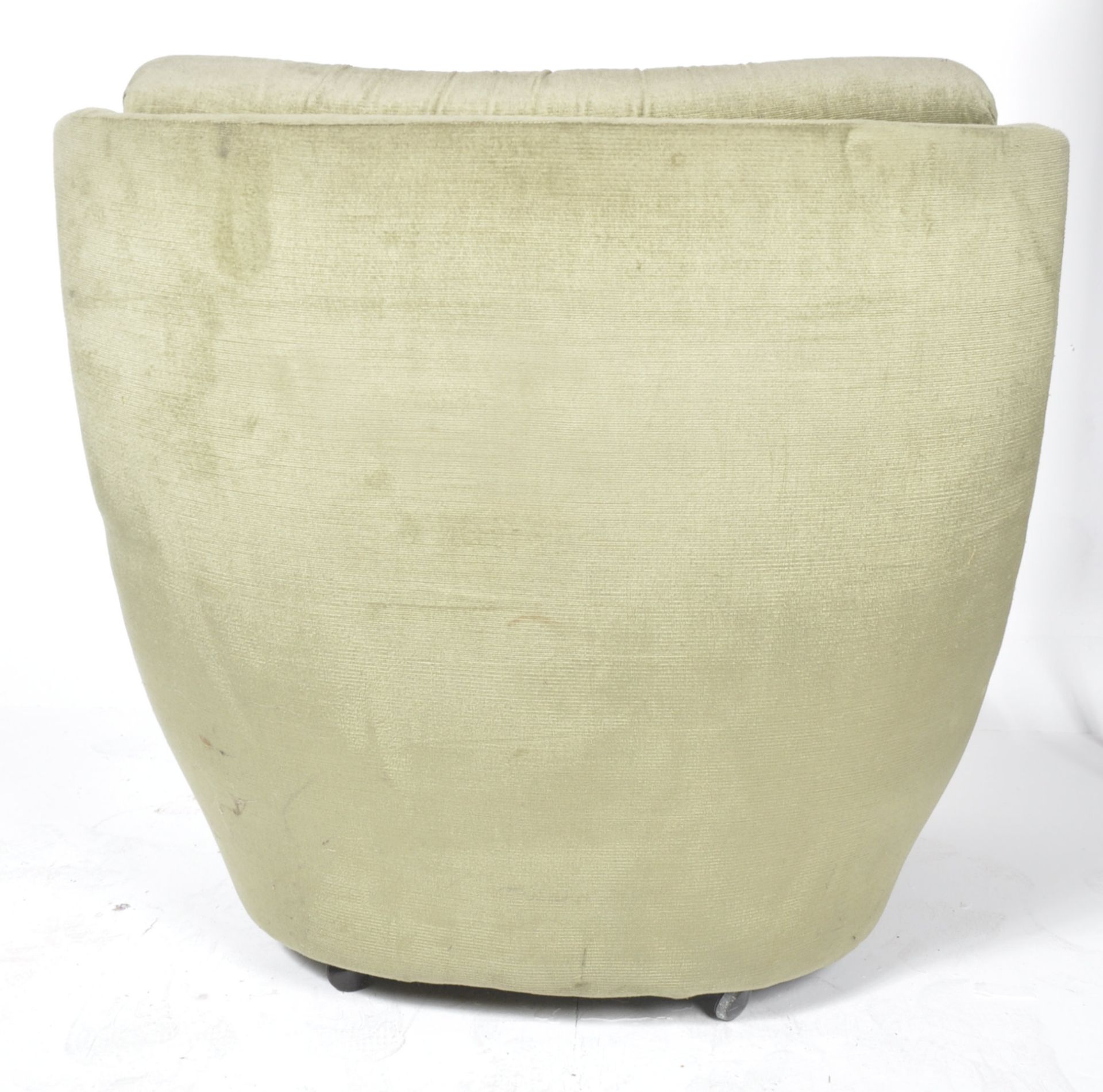 RETRO VINTAGE 1960S EASY LOUNGE EGG CHAIR - Image 6 of 9