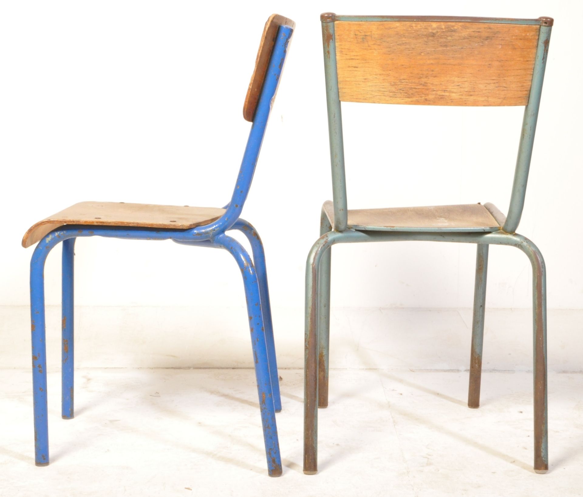 MID CENTURY PANEL WOOD CHAIRS AND INDUSTRIAL TABLE - Image 5 of 5