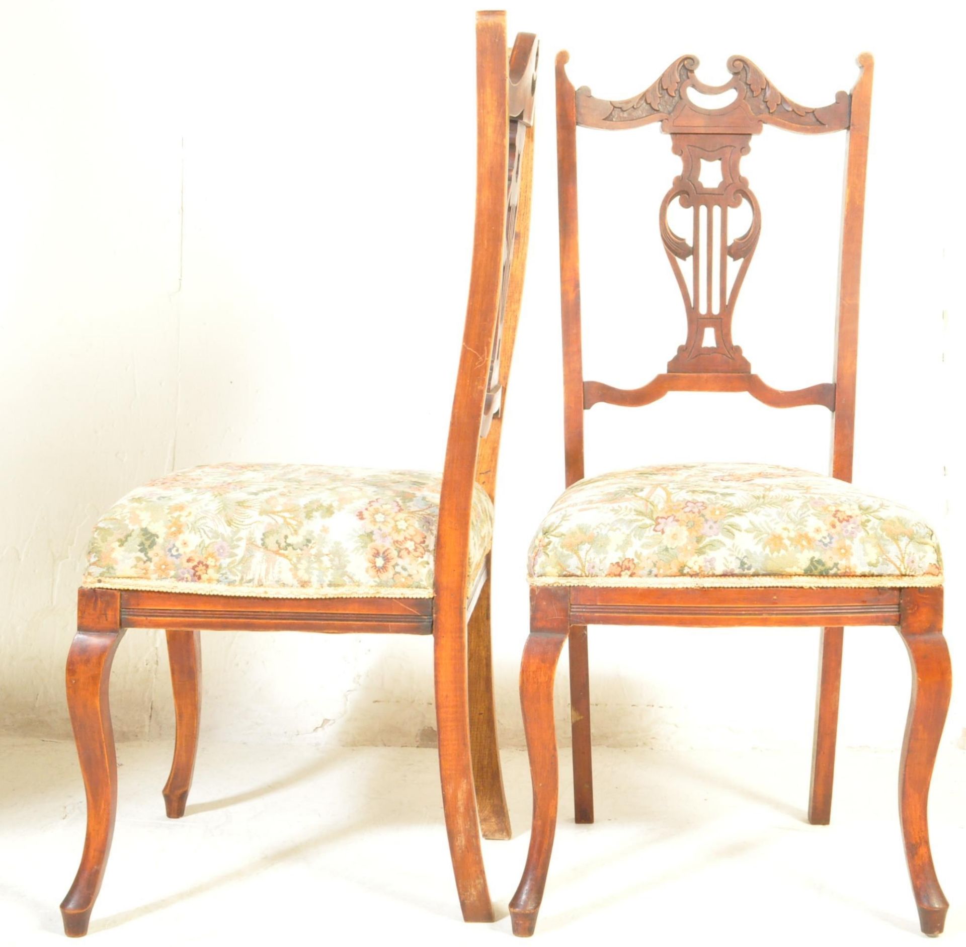 SET OF FOUR VICTORIAN 19TH CENTURY DINING CHAIRS - Bild 5 aus 6