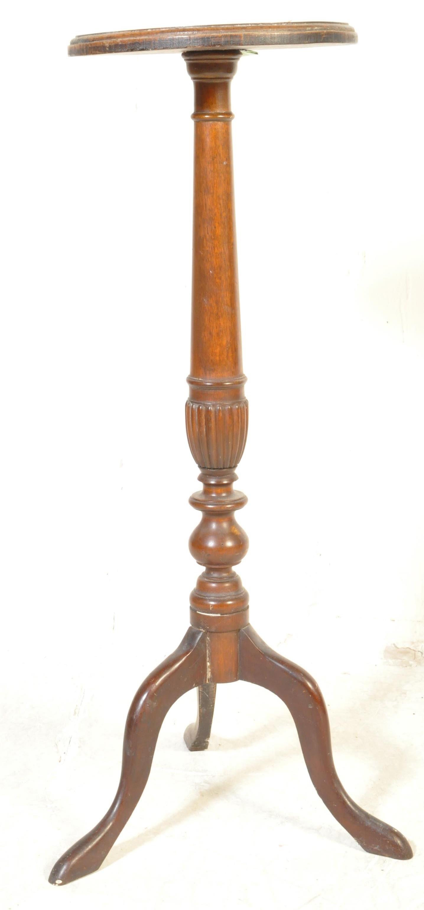 19TH CENTURY VICTORIAN MAHOGANY PLANT STAND