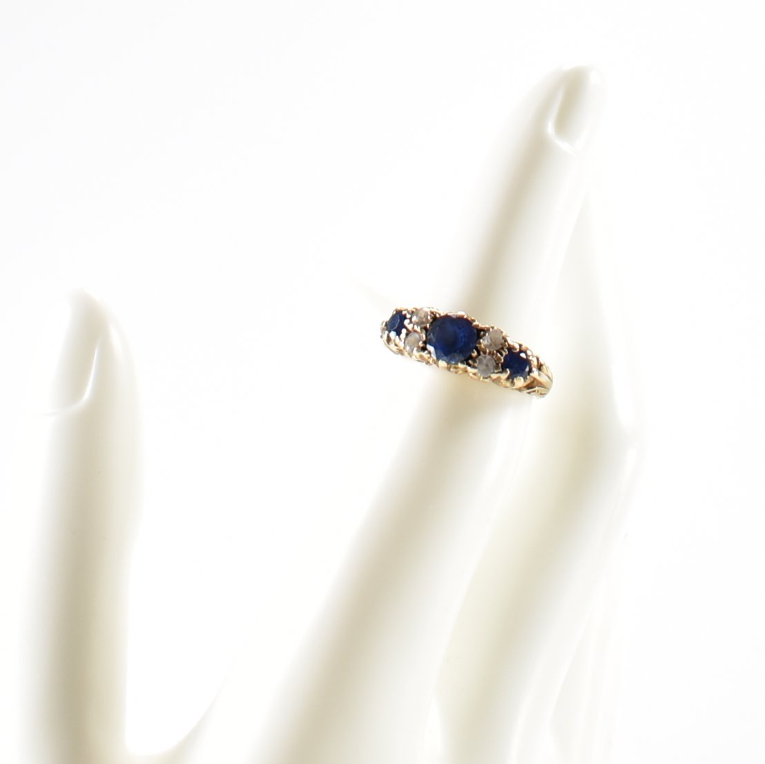 HALLMARKED 9CT GOLD BLUE & WHITE STONE RING - Image 8 of 8