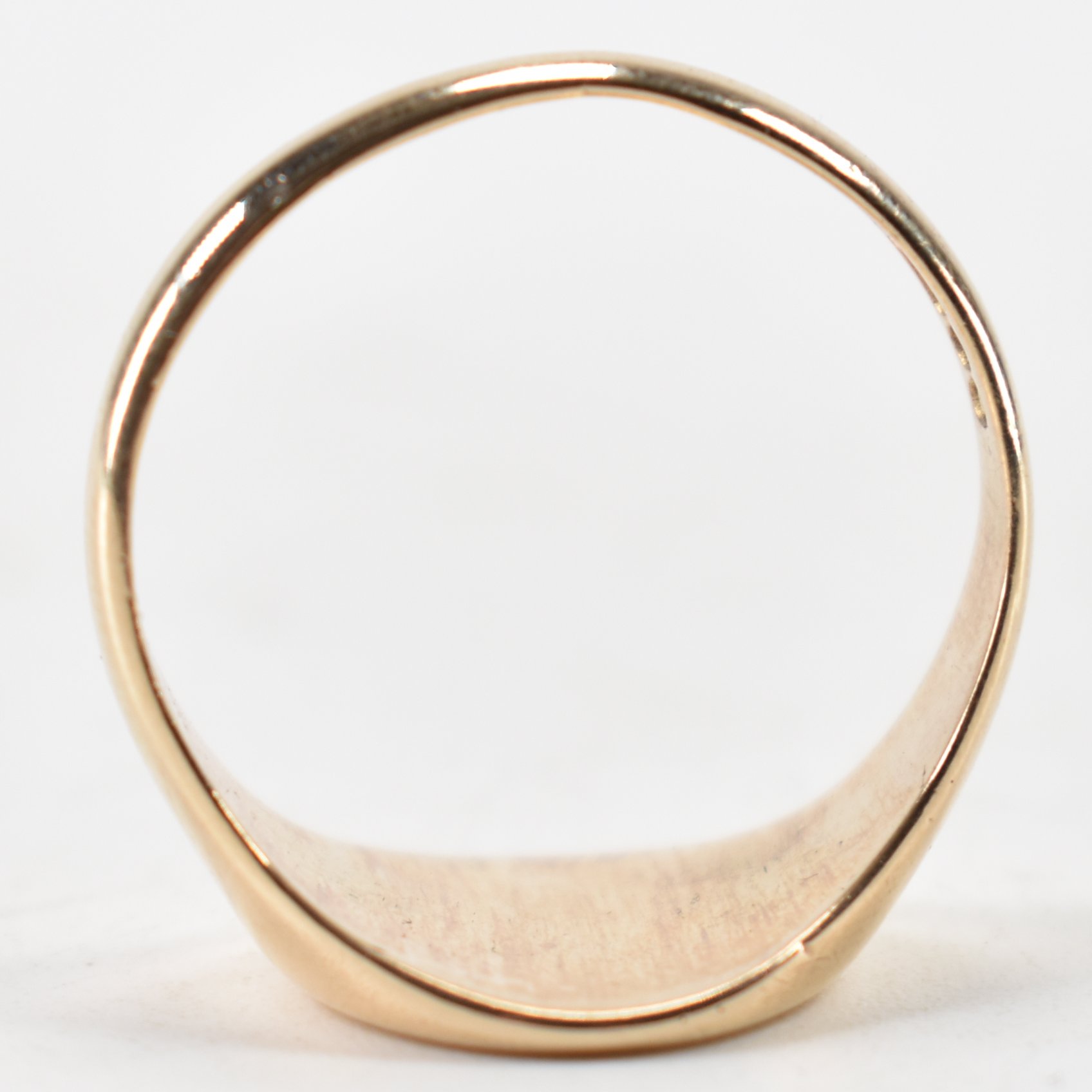 HALLMARKED 9CT GOLD SIGNET RING - Image 6 of 7